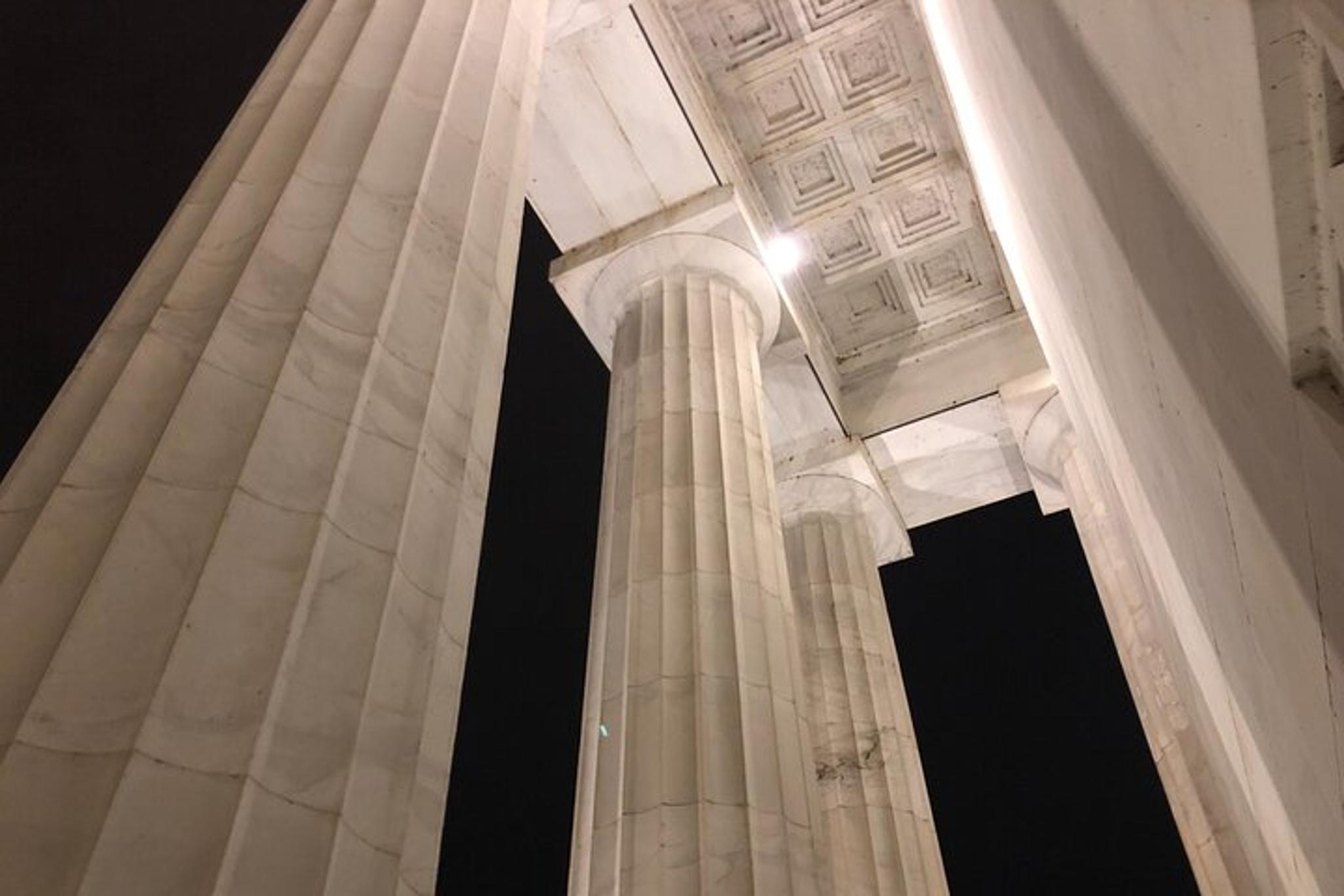 Washington D.C. Night Tour - Image 2