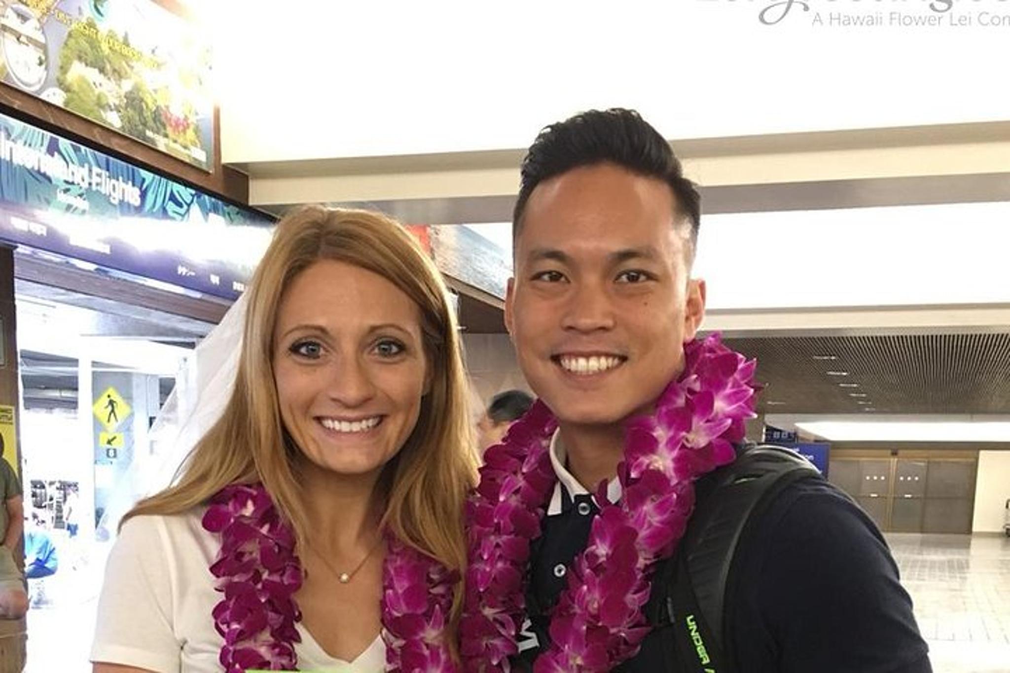 Lihue Airport Lei Greeting - Image 2
