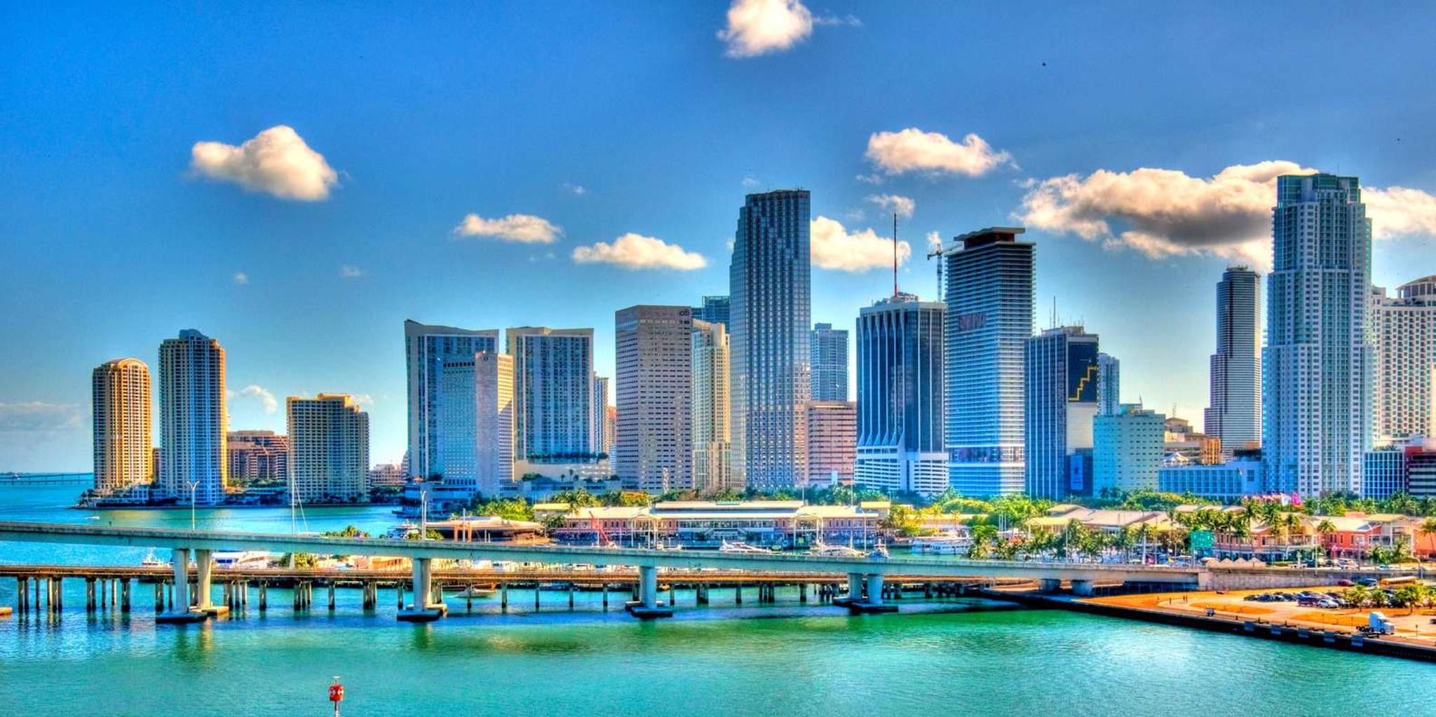 Miami Biscayne Bay Sightseeing Cruise - Image 1