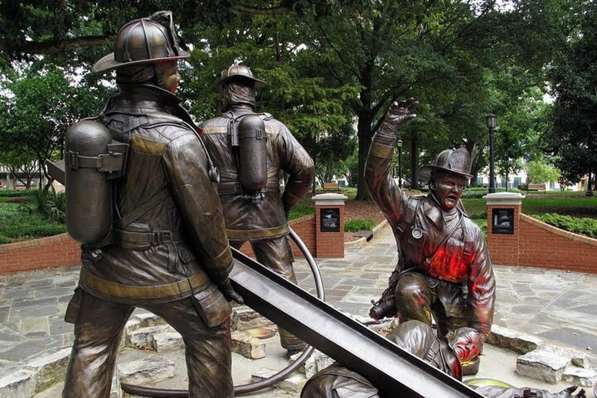 Raleigh Scavenger Hunt Walking Tour - Image 5