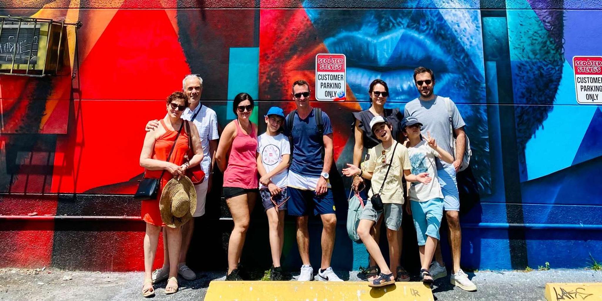 Miami Neighborhoods Walking Tour in French 3.5 hr - Image 2