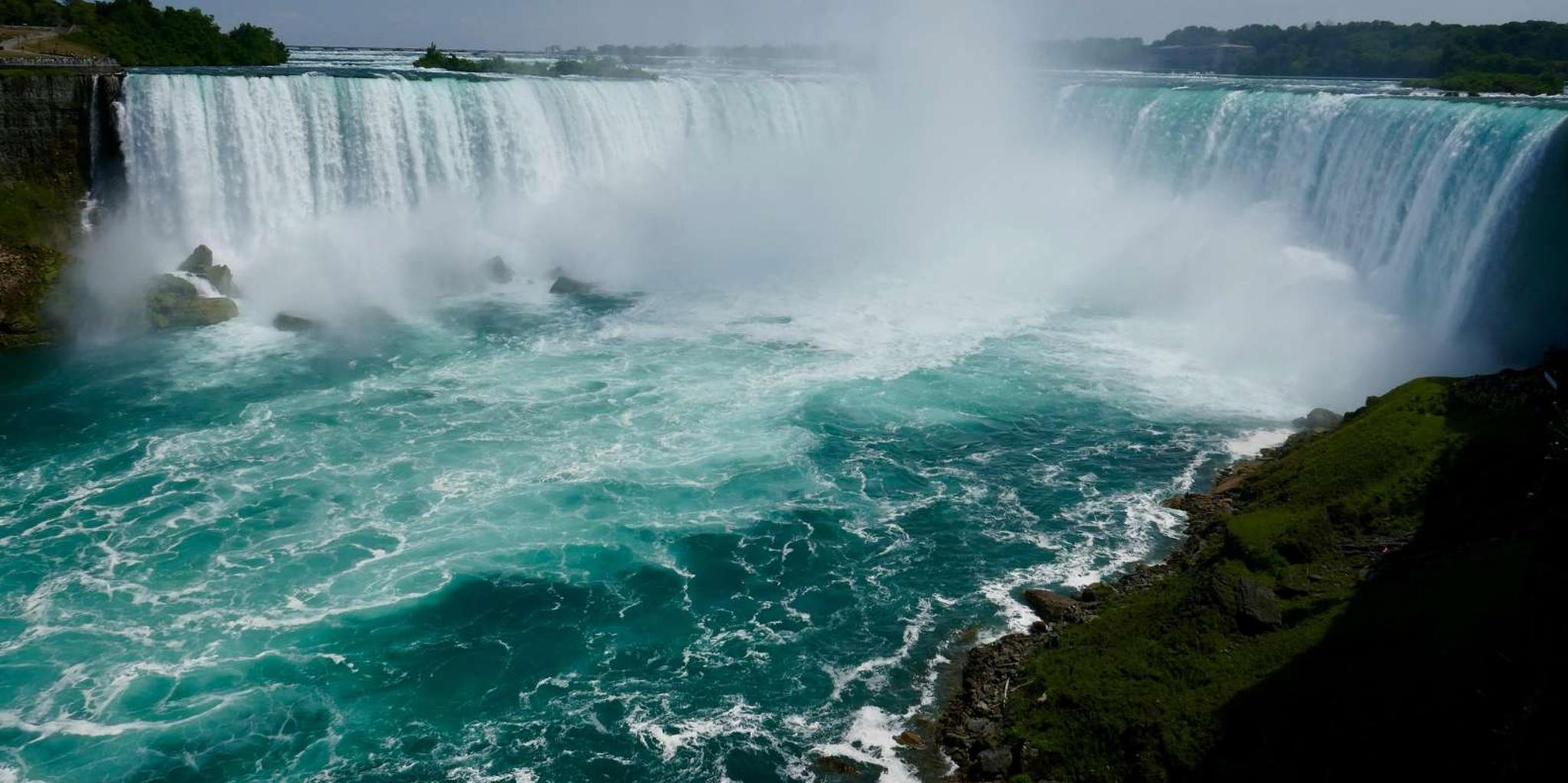 New York City Niagara Falls Tour by Van 10 hr