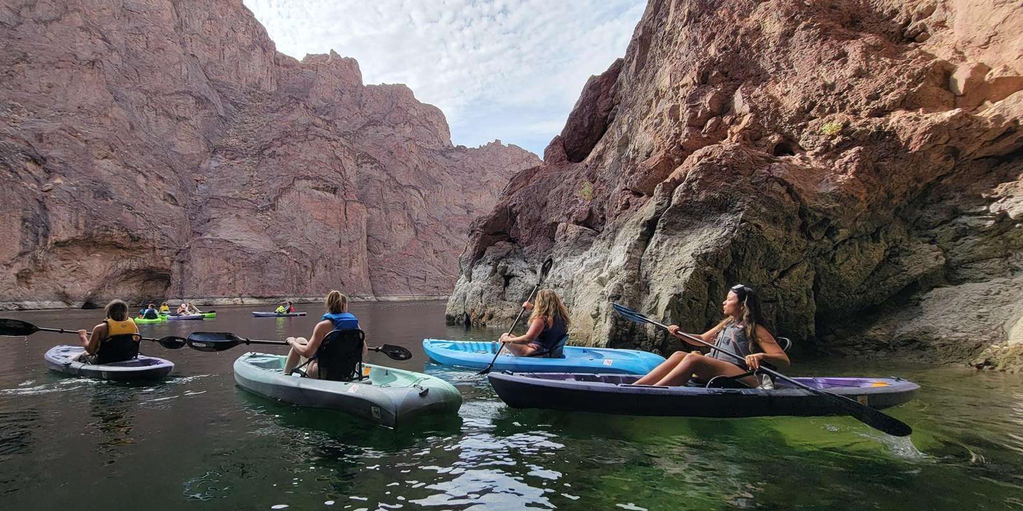 Lake Mead Kayak Tour to Hoover Dam 4 hr - Image 2