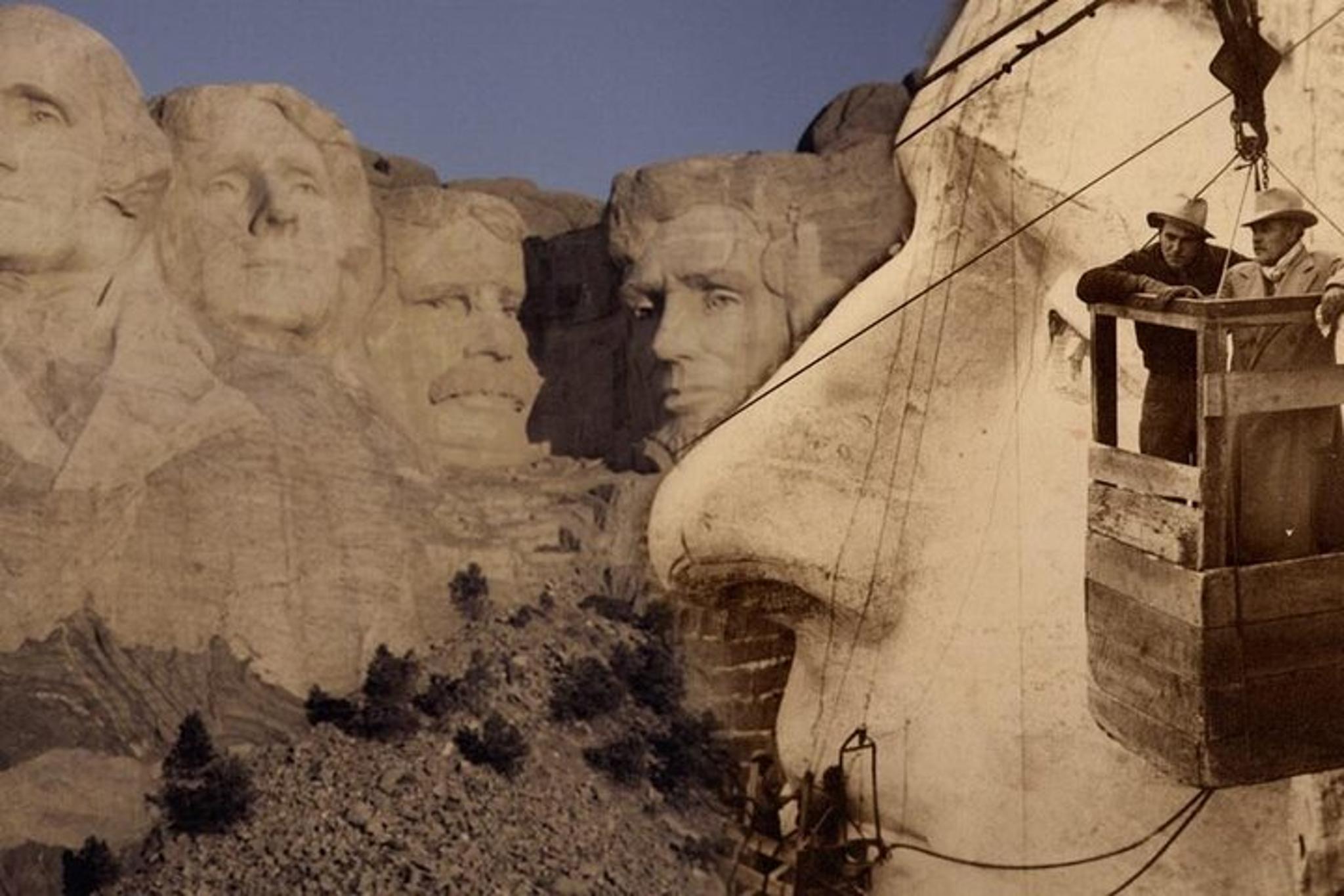 Keystone Mt Rushmore and Crazy Horse Tour - Image 2