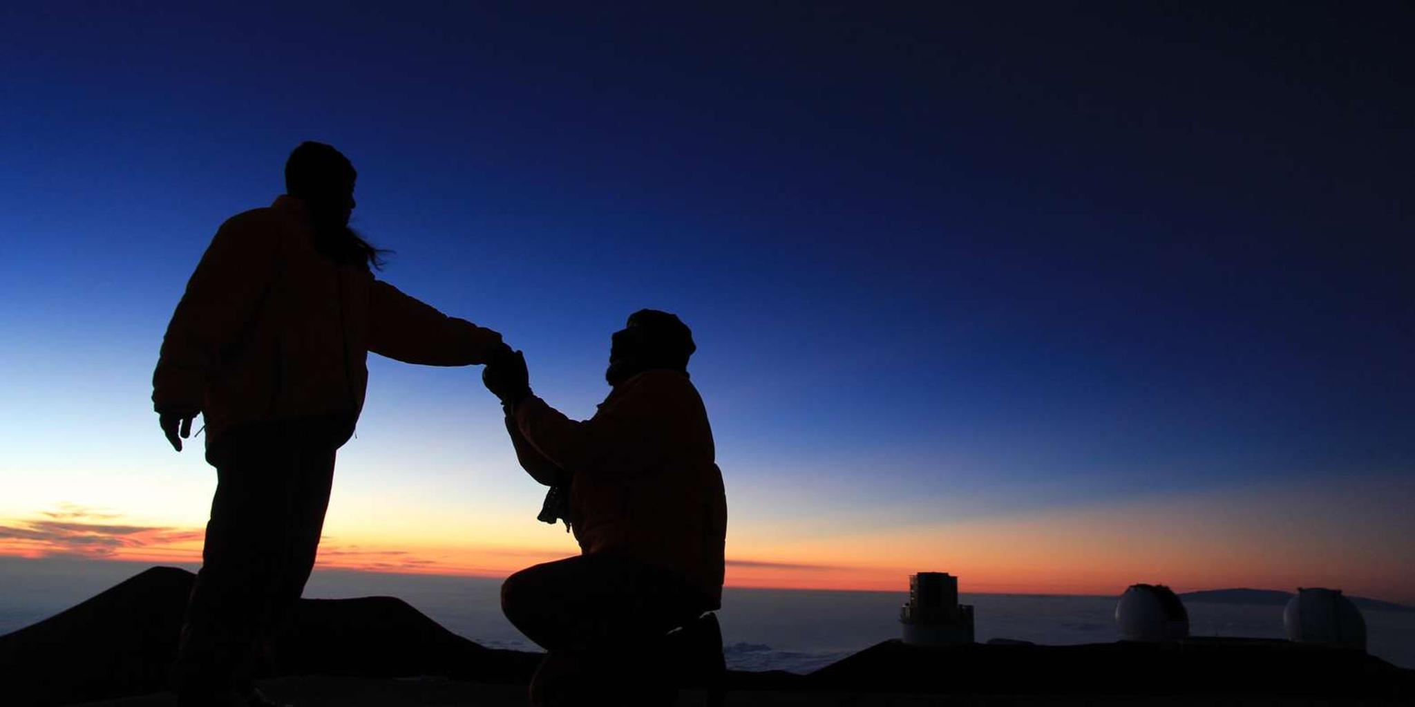 Mauna Kea Summit Sunset and Star Tour - Image 4