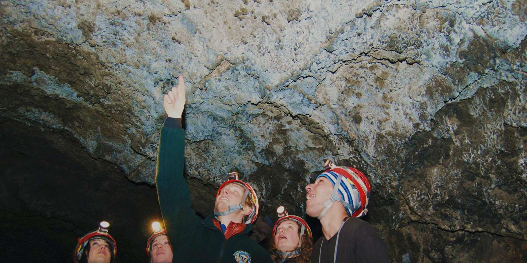 Bend Lava Tube Cave Tour & Stargazing - Image 2
