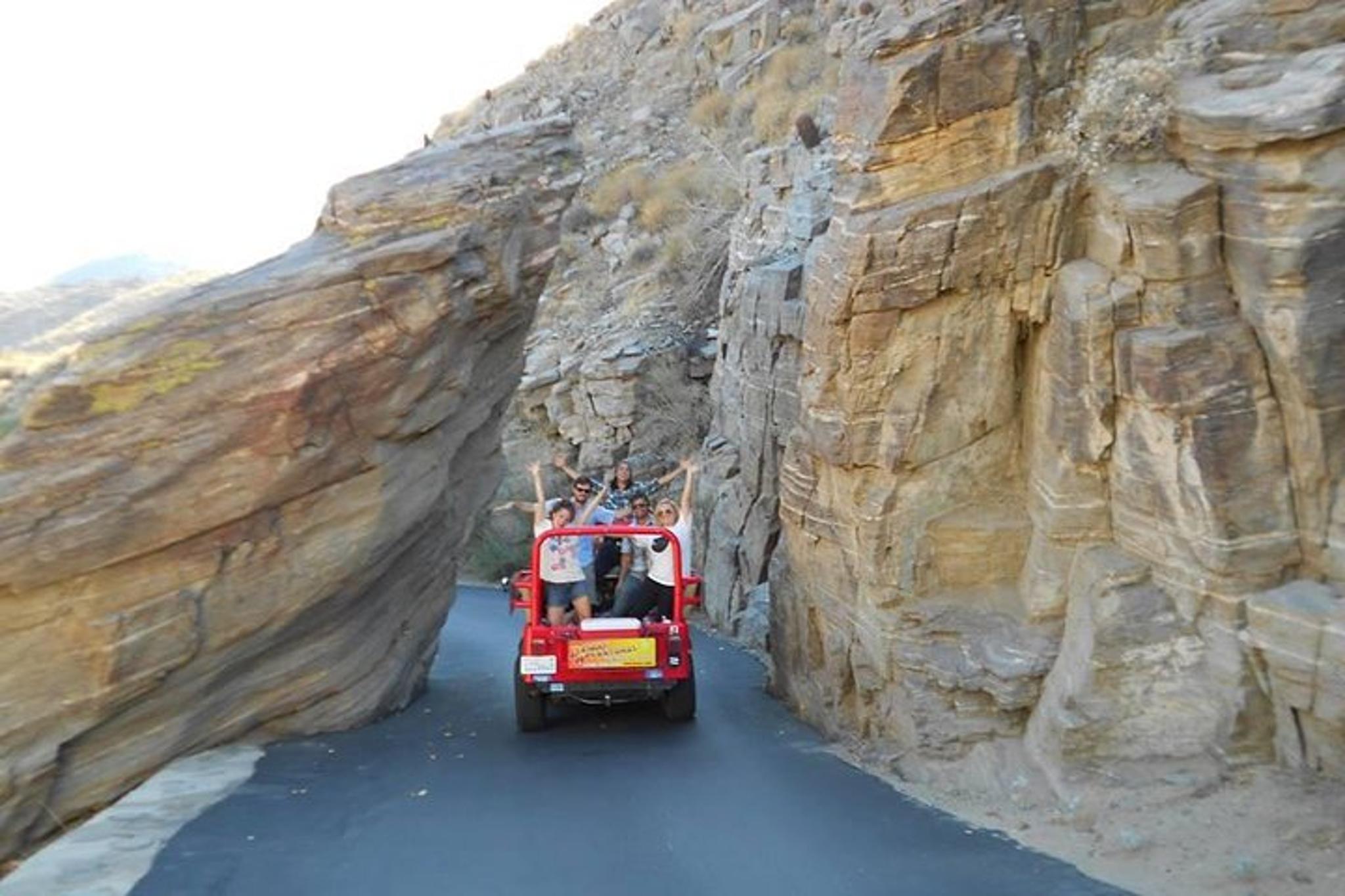 Palm Springs Indian Canyons Jeep Hiking Tour