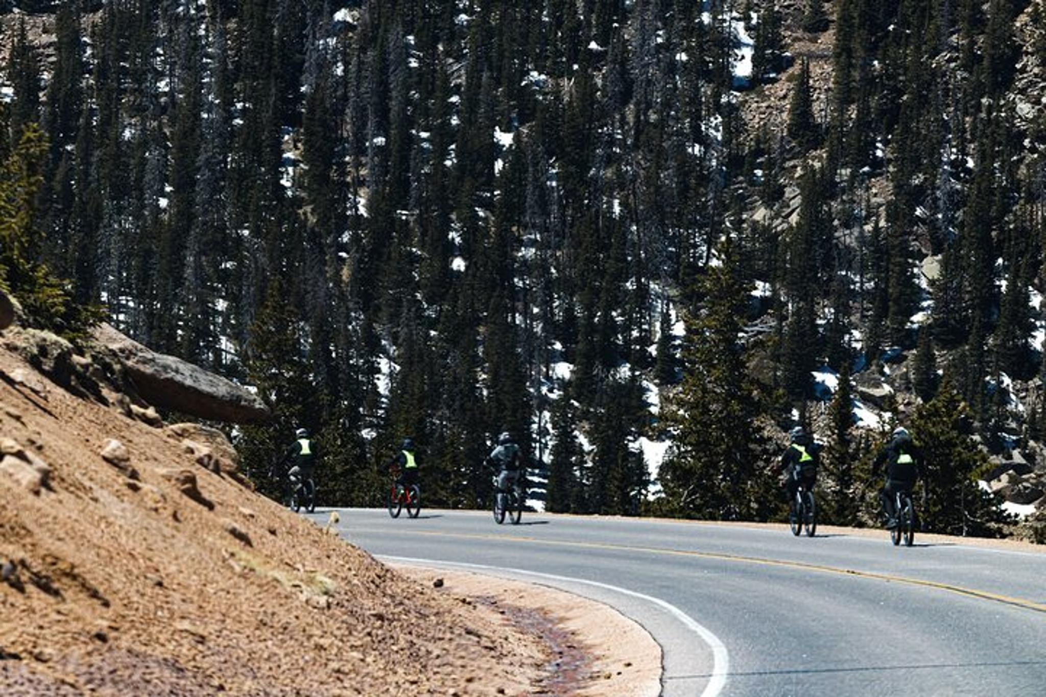 Colorado Springs Pikes Peak Summit Downhill Bike Tour - Image 4