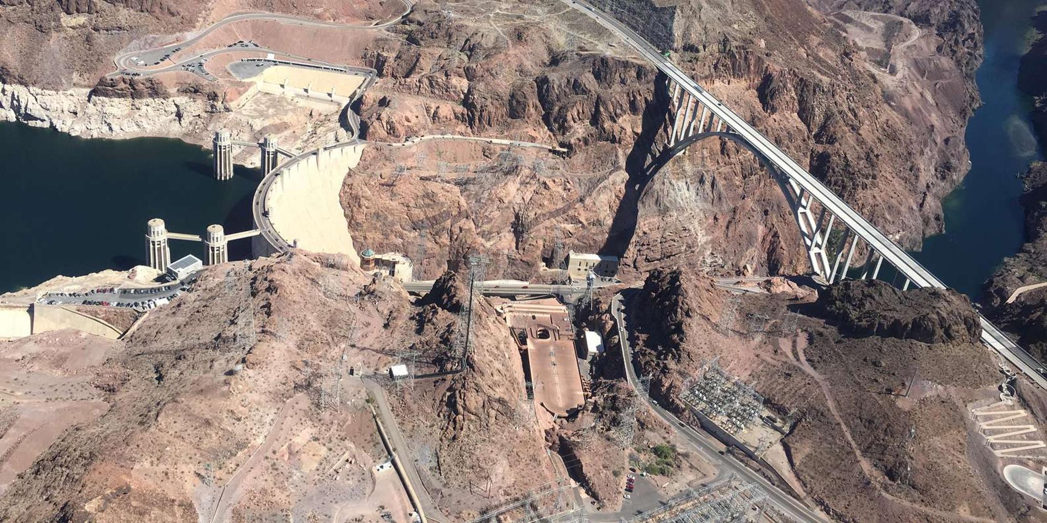 Las Vegas Grand Canyon Helicopter Tour with Eagle Point Landing - Image 2