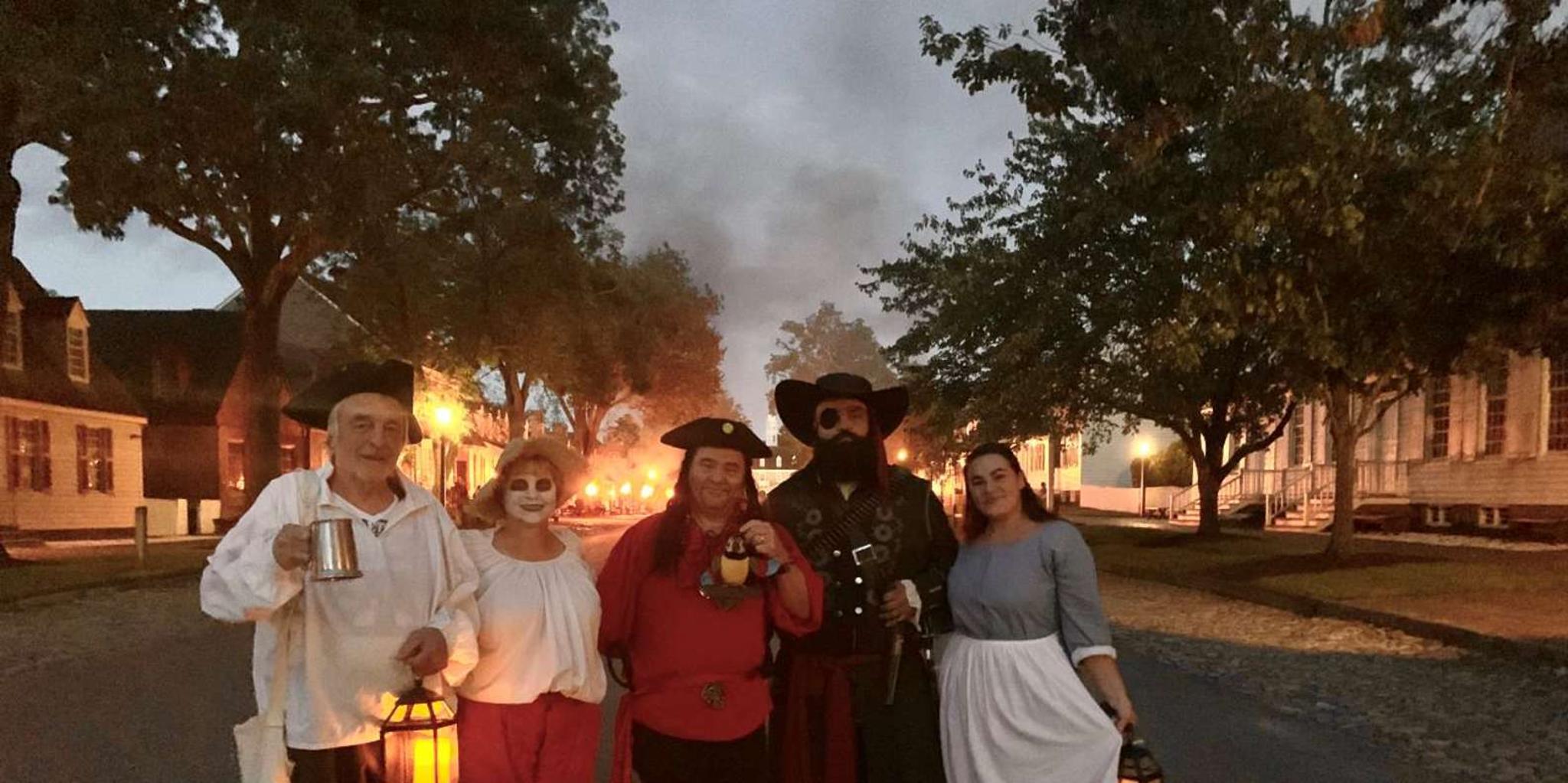 Williamsburg Ghosts, Witches, and Pirates Tour