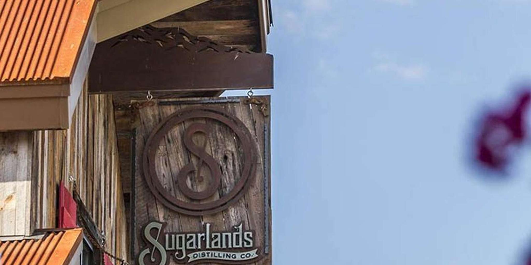 Gatlinburg Cocktails Behind the Stave Tour 75 min - Image 4