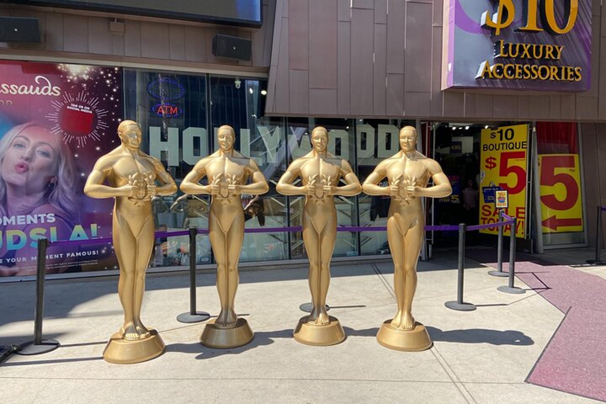 Los Angeles Private City Tour with Beaches - Image 4