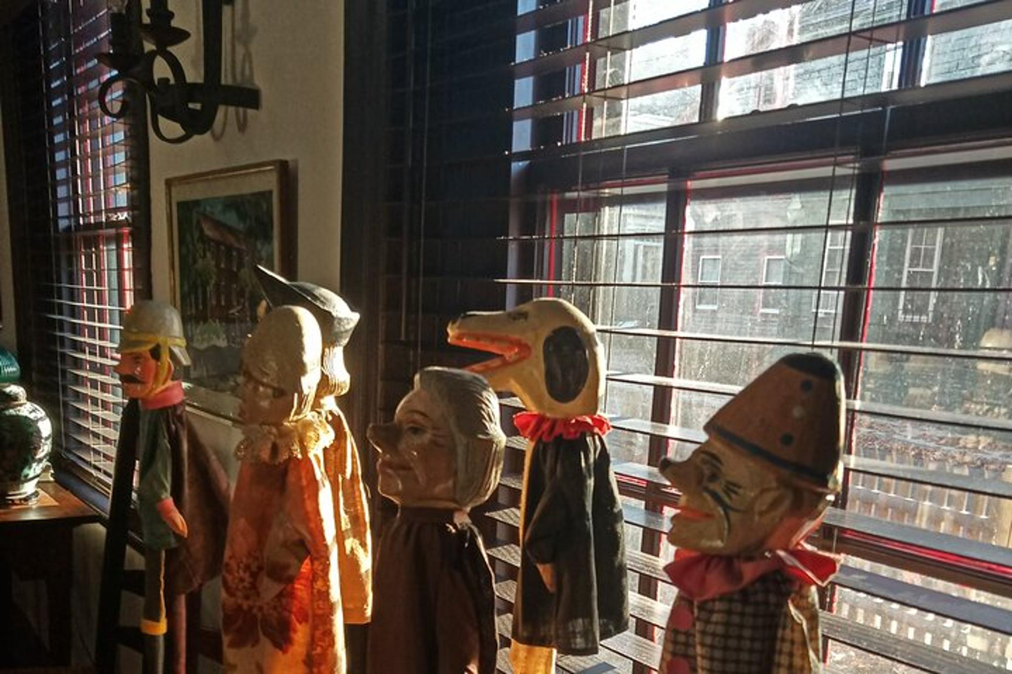 Salem Interactive House Tour - Image 2