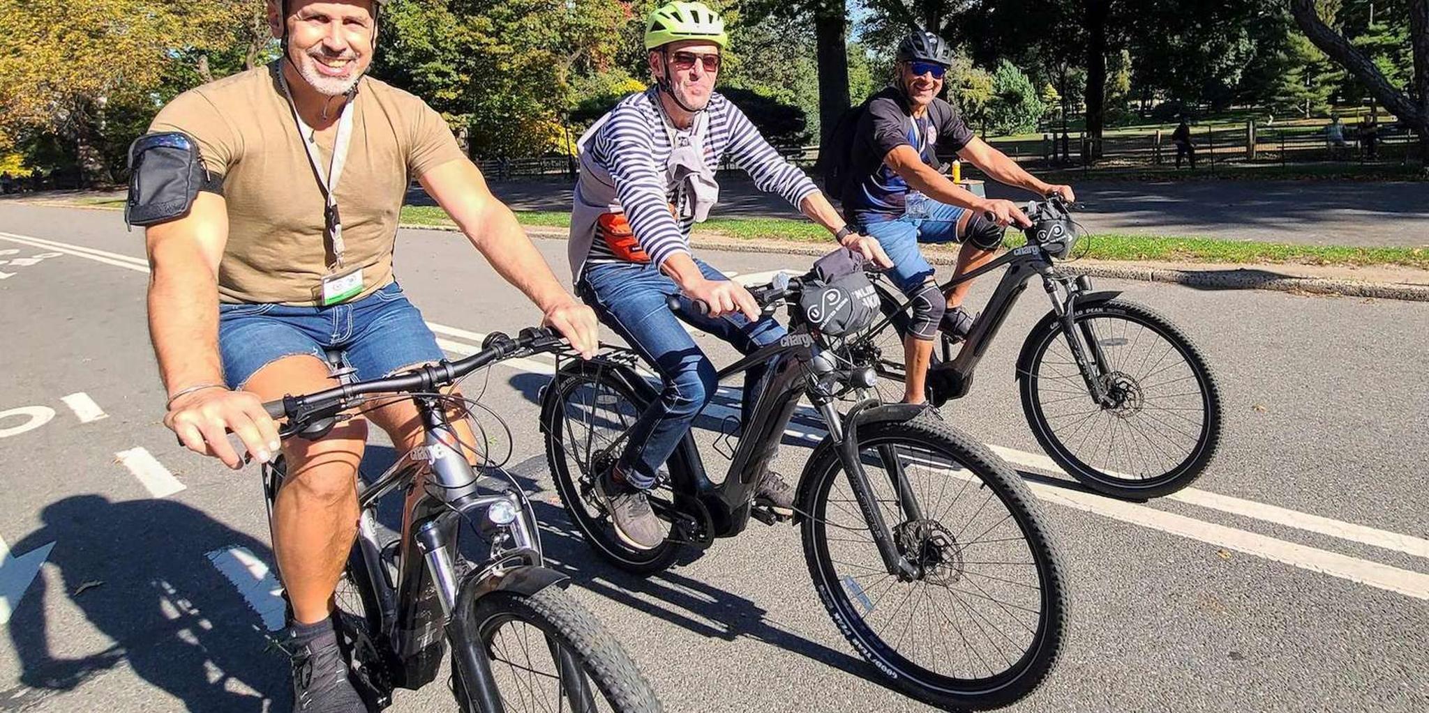 New York City Bike Rental and Central Park Picnic - Image 4