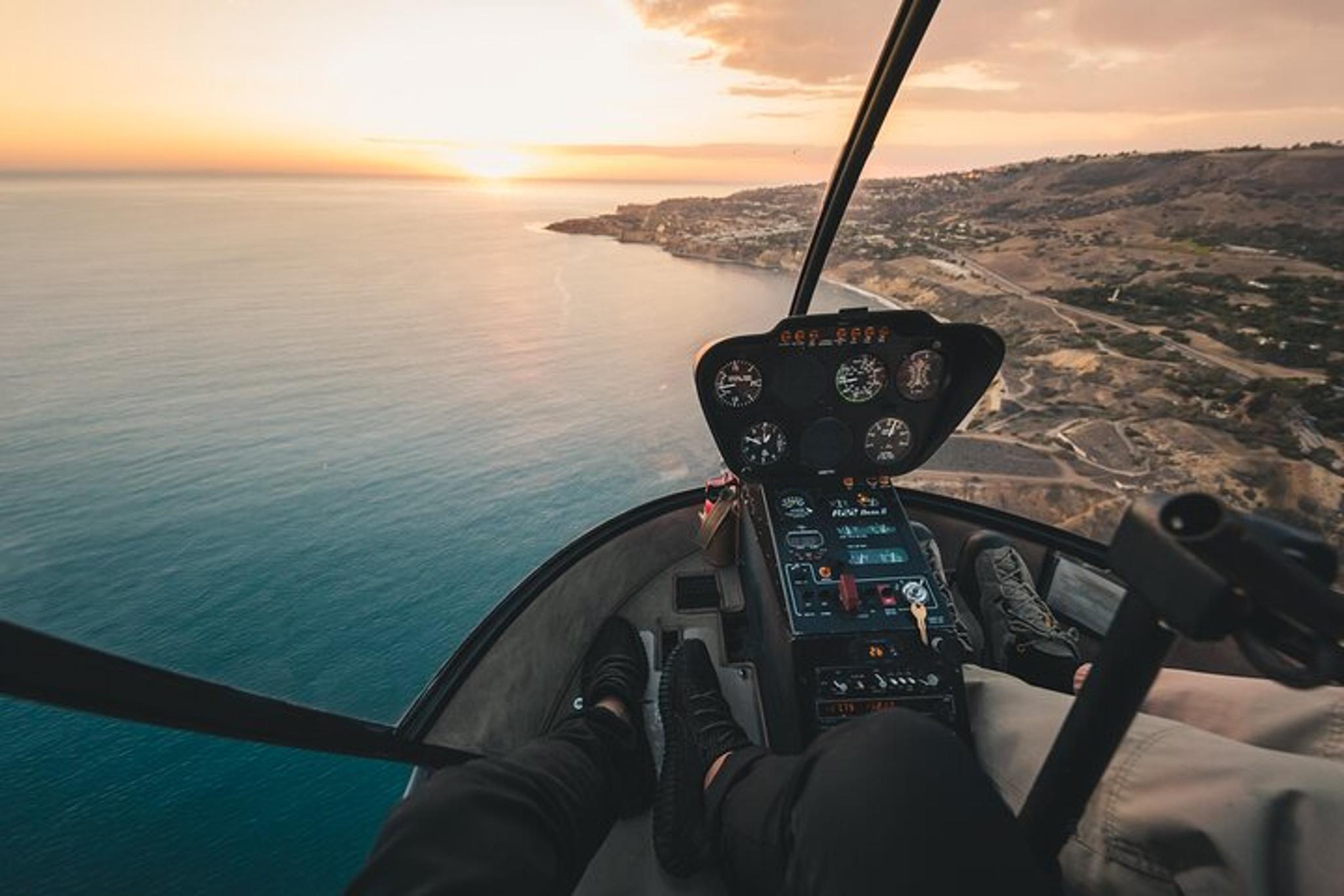 Los Angeles Helicopter Tour of Rancho Palos Verdes - Image 5