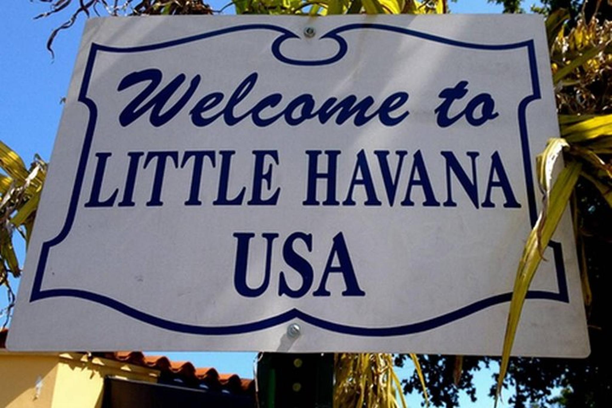 Miami City and Boat Tour with Little Havana - Image 3