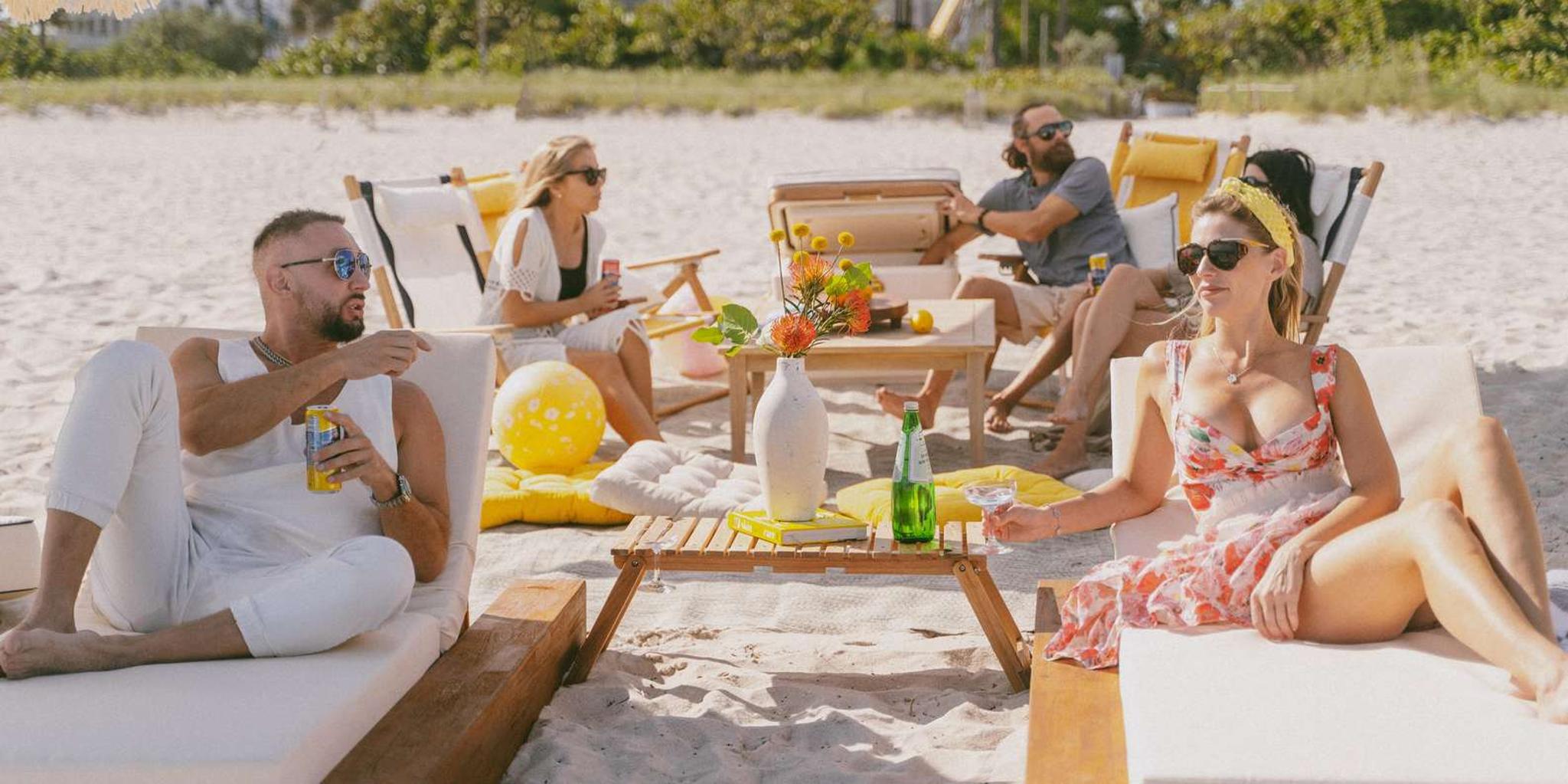 Miami Beach Private Lounge and Picnic Setup - Image 4