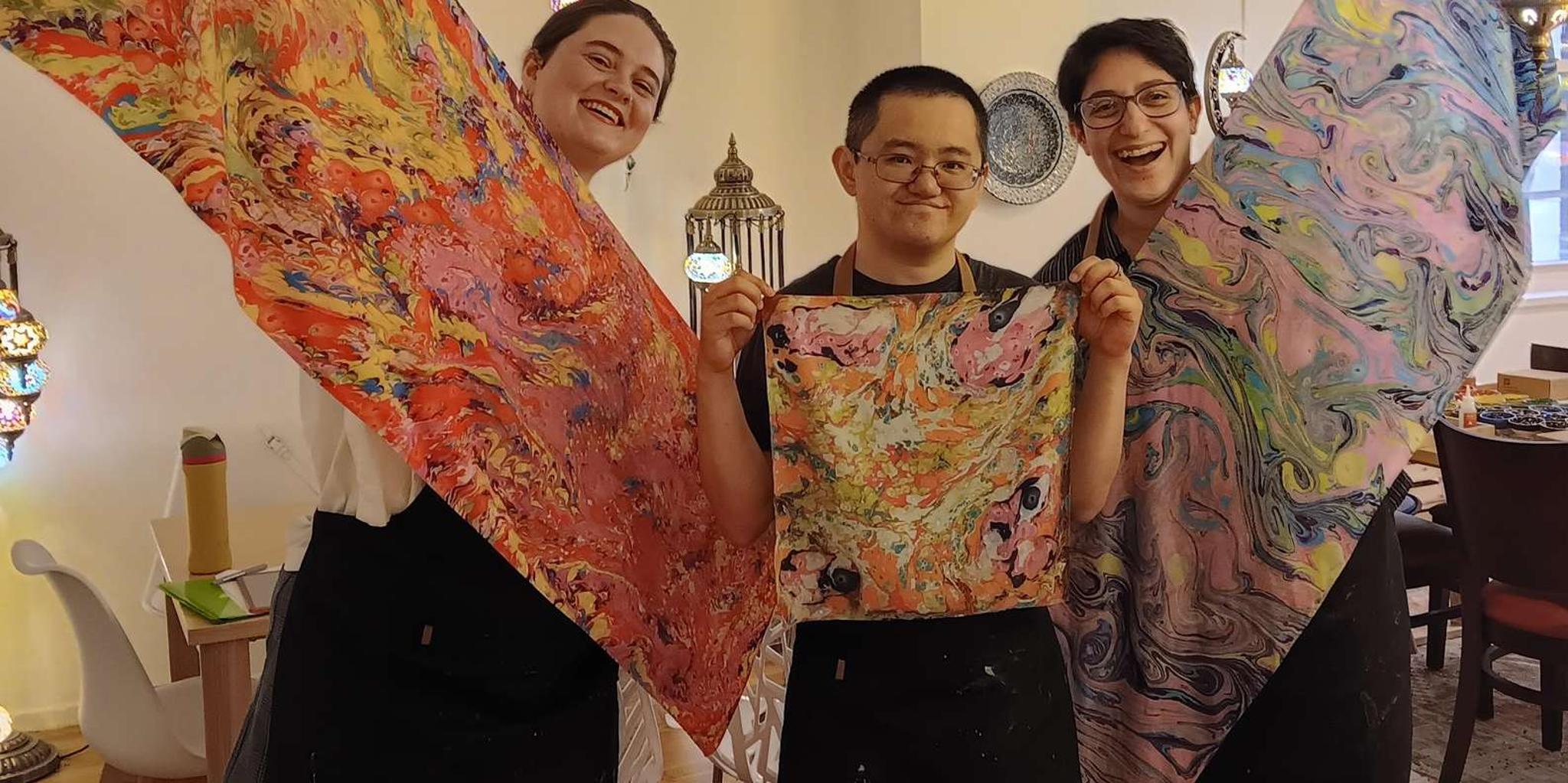 Manhattan Water Marbling Workshop - Image 6