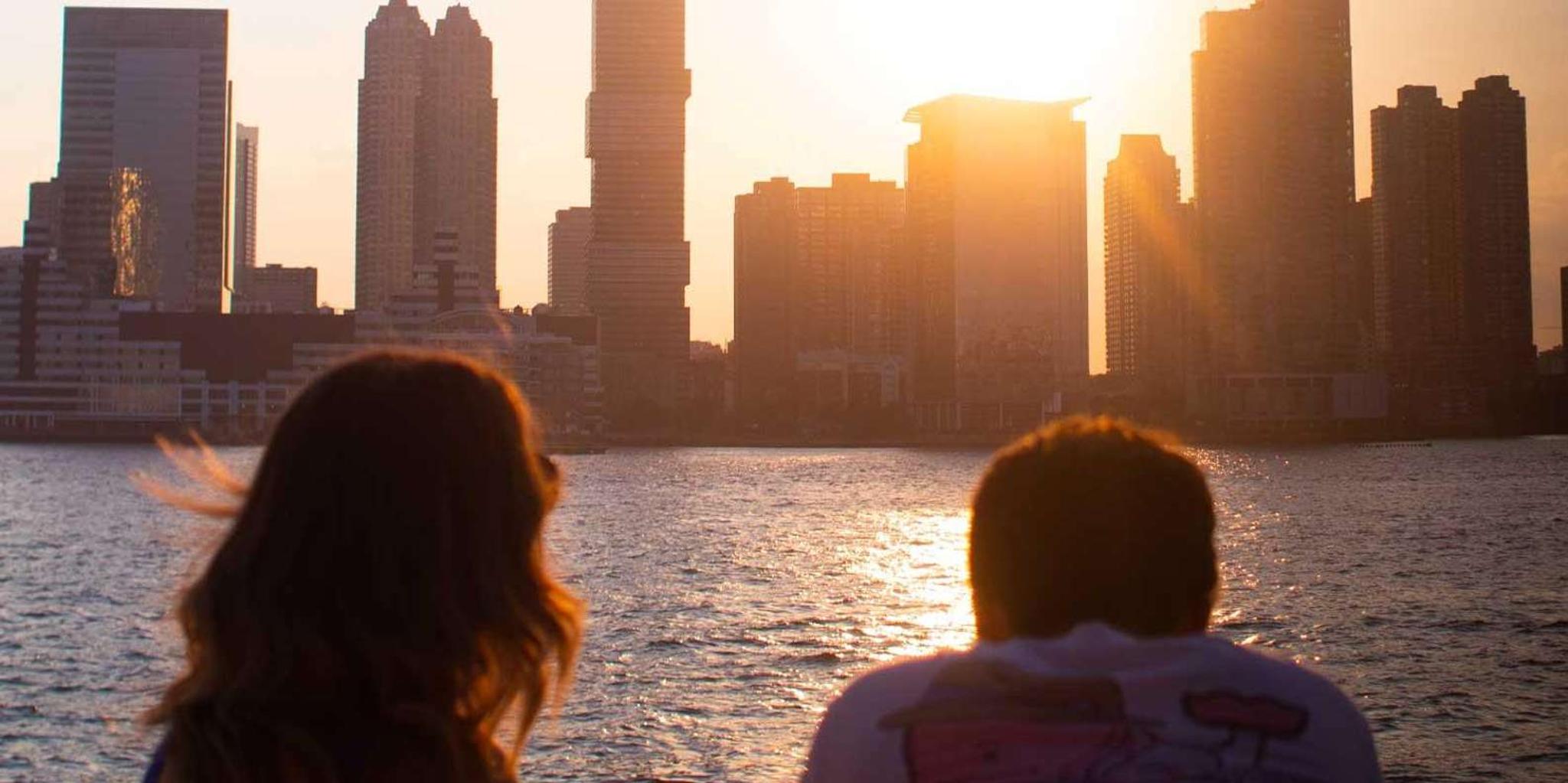 New York Sunset Cruise with Statue of Liberty Views - Image 6