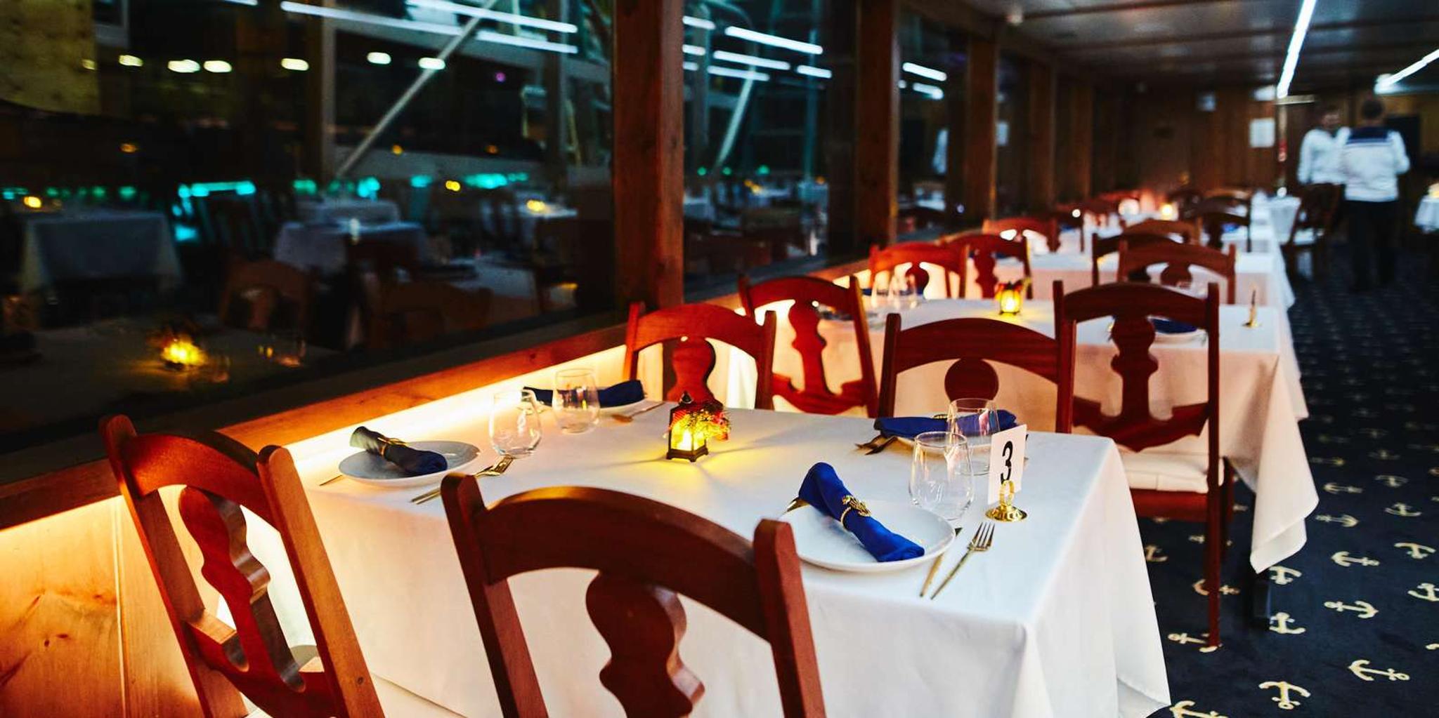 New York City Fireworks Yacht Cruise - Image 4