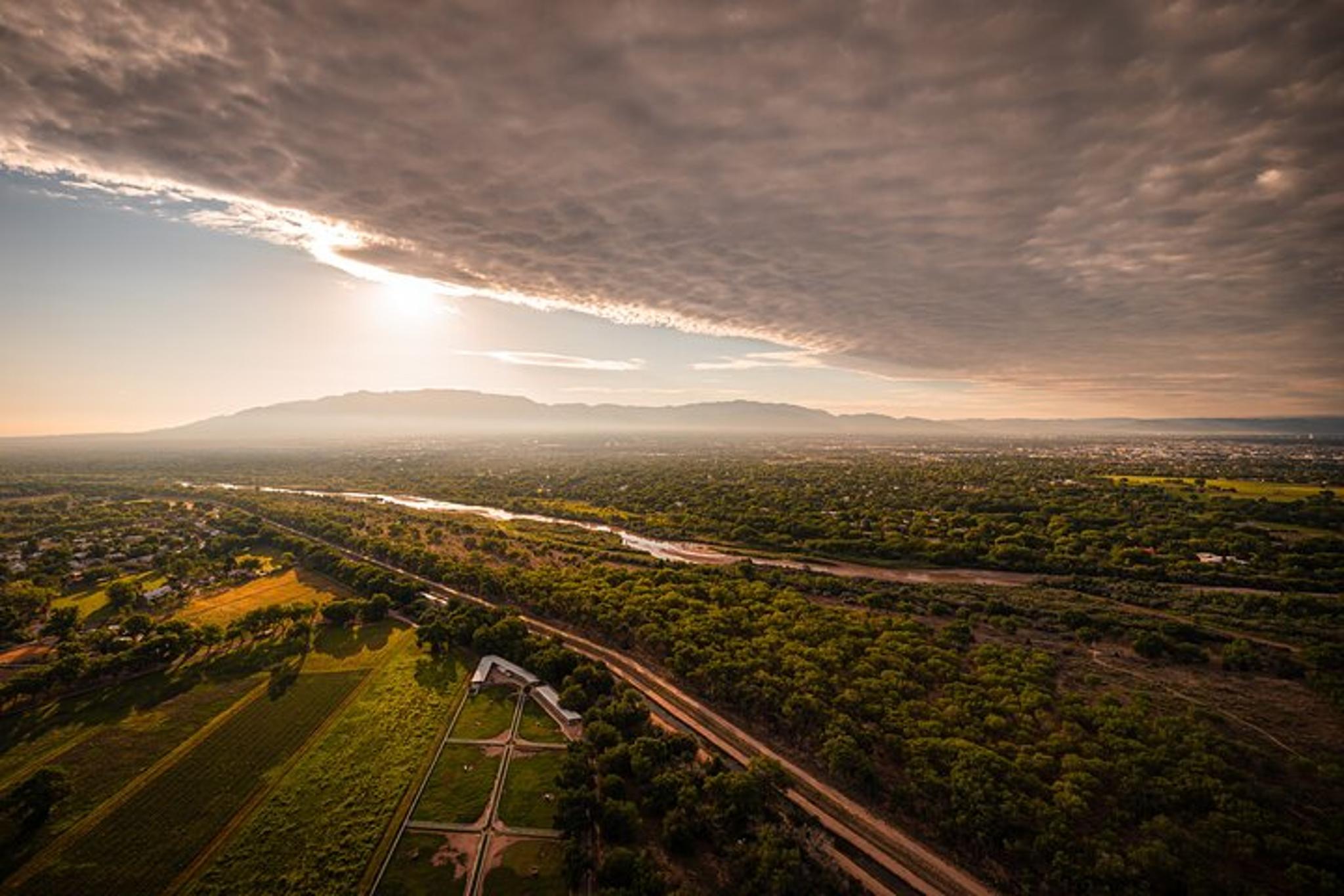 Albuquerque Hot Air Balloon Ride - Image 4