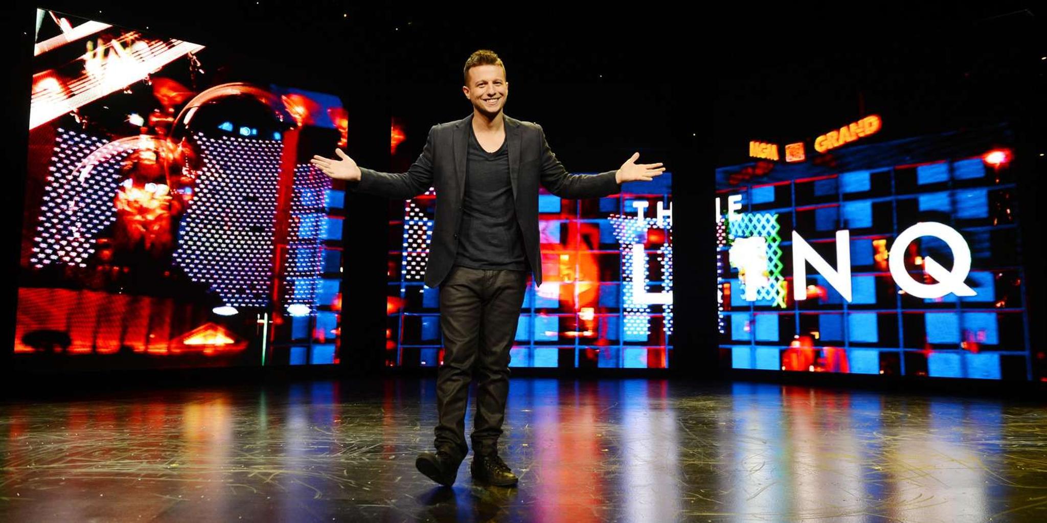 Las Vegas Mat Franco Magic Show 1.5 hr - Image 3