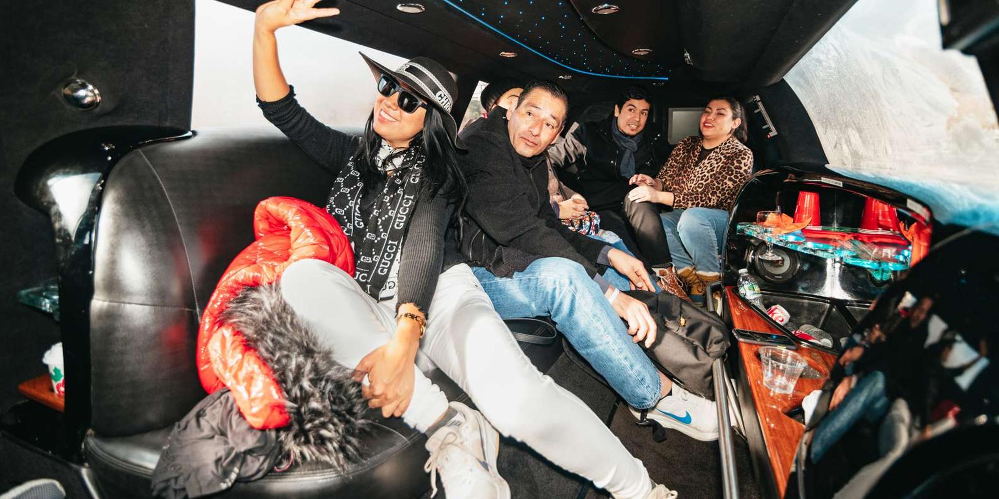 New York City Shopping Tour at Woodbury Common Outlets - Image 6