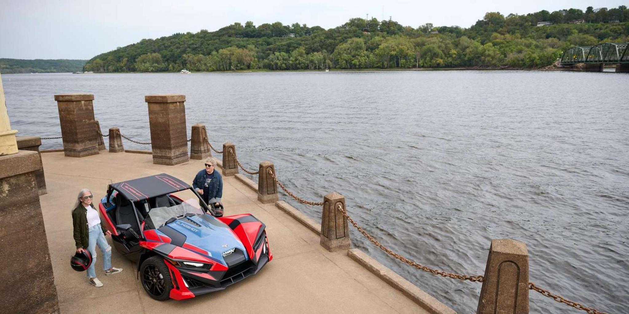 Cocoa Beach Polaris Slingshot Ride Experience 3 hr - Image 1