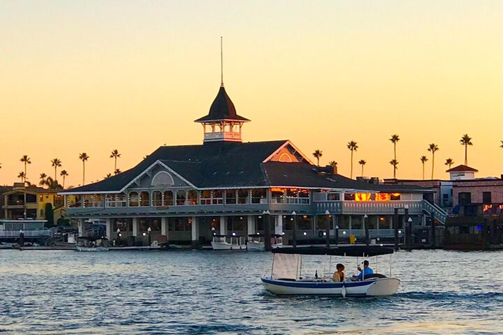 Newport Harbor Boat Tour - Image 2