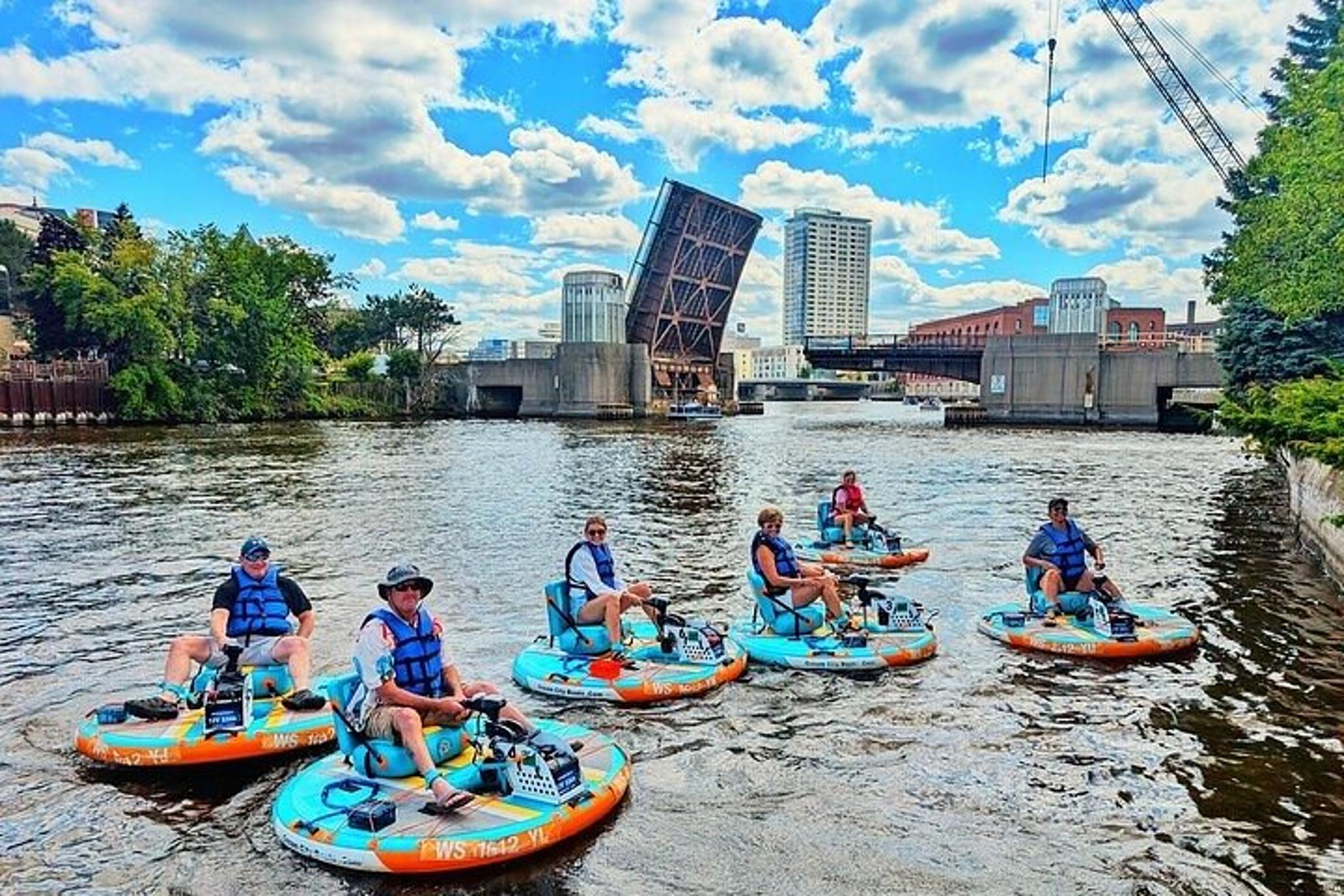 Milwaukee River Party Boat Rentals - Image 5