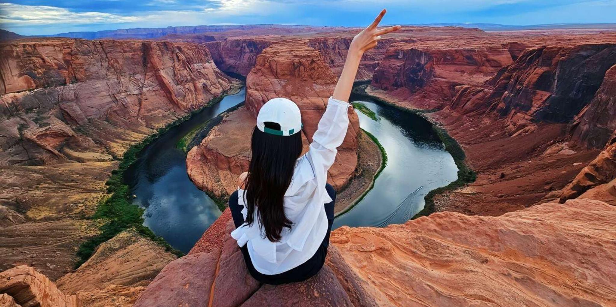 Las Vegas Grand Canyon Stargazing and Sunrise Tour - Image 2