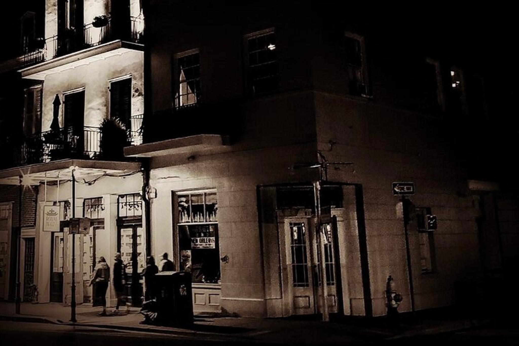 New Orleans French Quarter Halloween Tour - Image 4