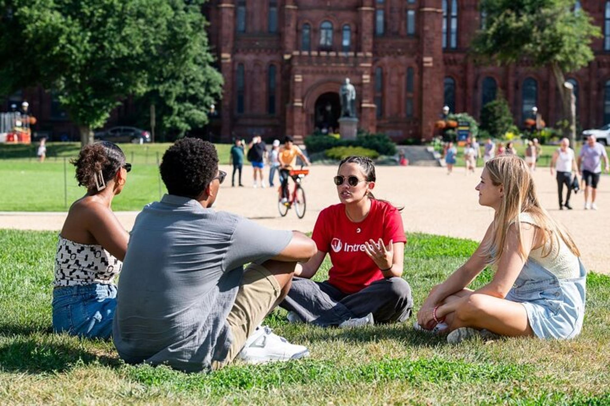 Washington LGBTQIA+ History Electric Cart Tour - Image 6