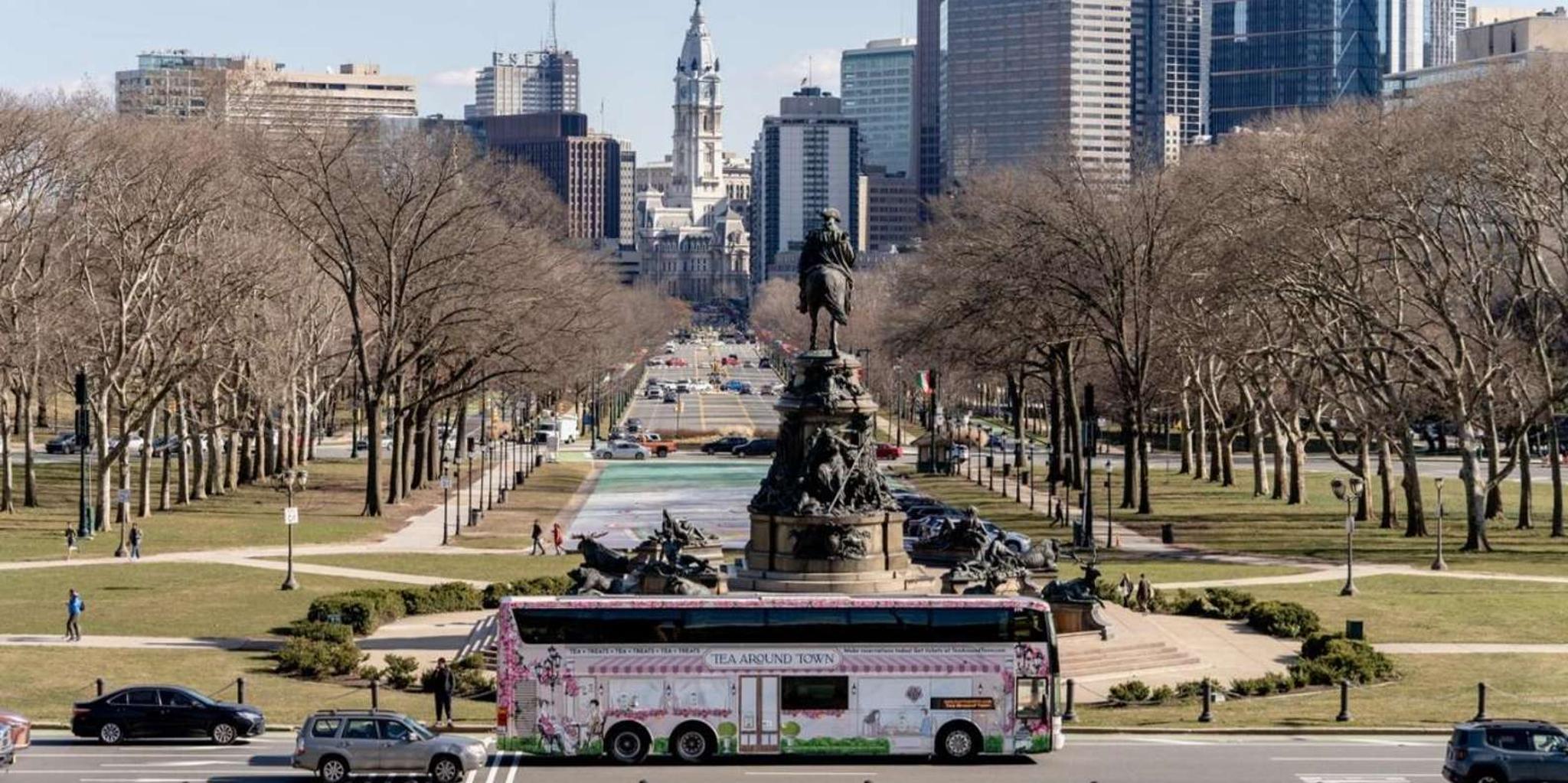 Philadelphia Tea Bus Tour - Image 5