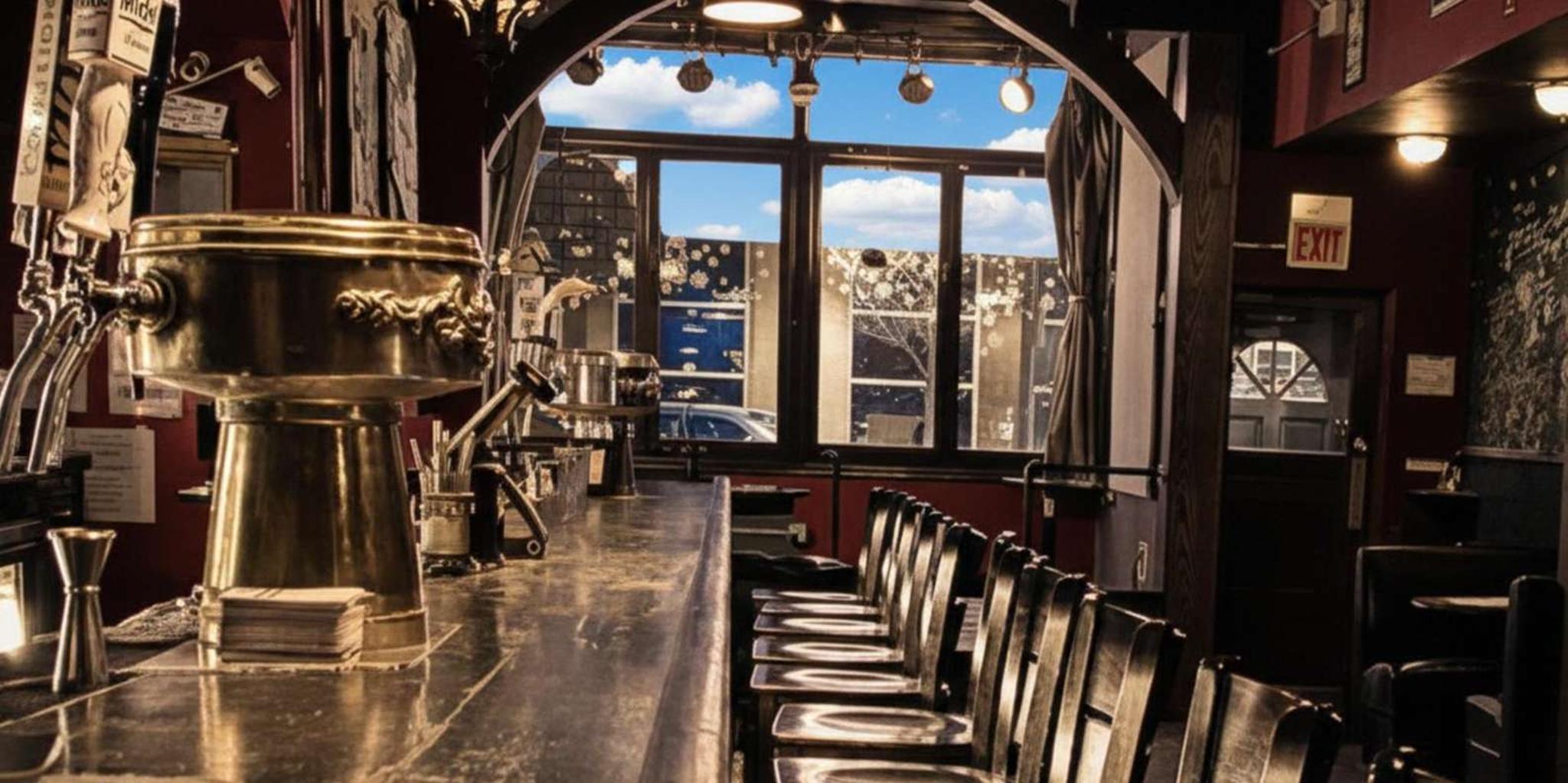 Chicago Ghosts and Gangsters Walking Tour 2 hr - Image 6