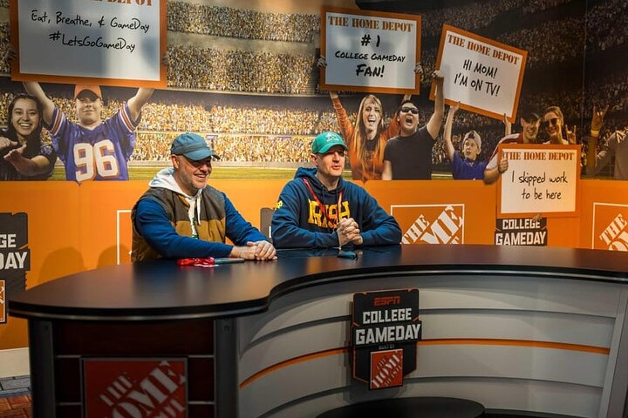 Atlanta College Football Hall of Fame Admission - Image 6