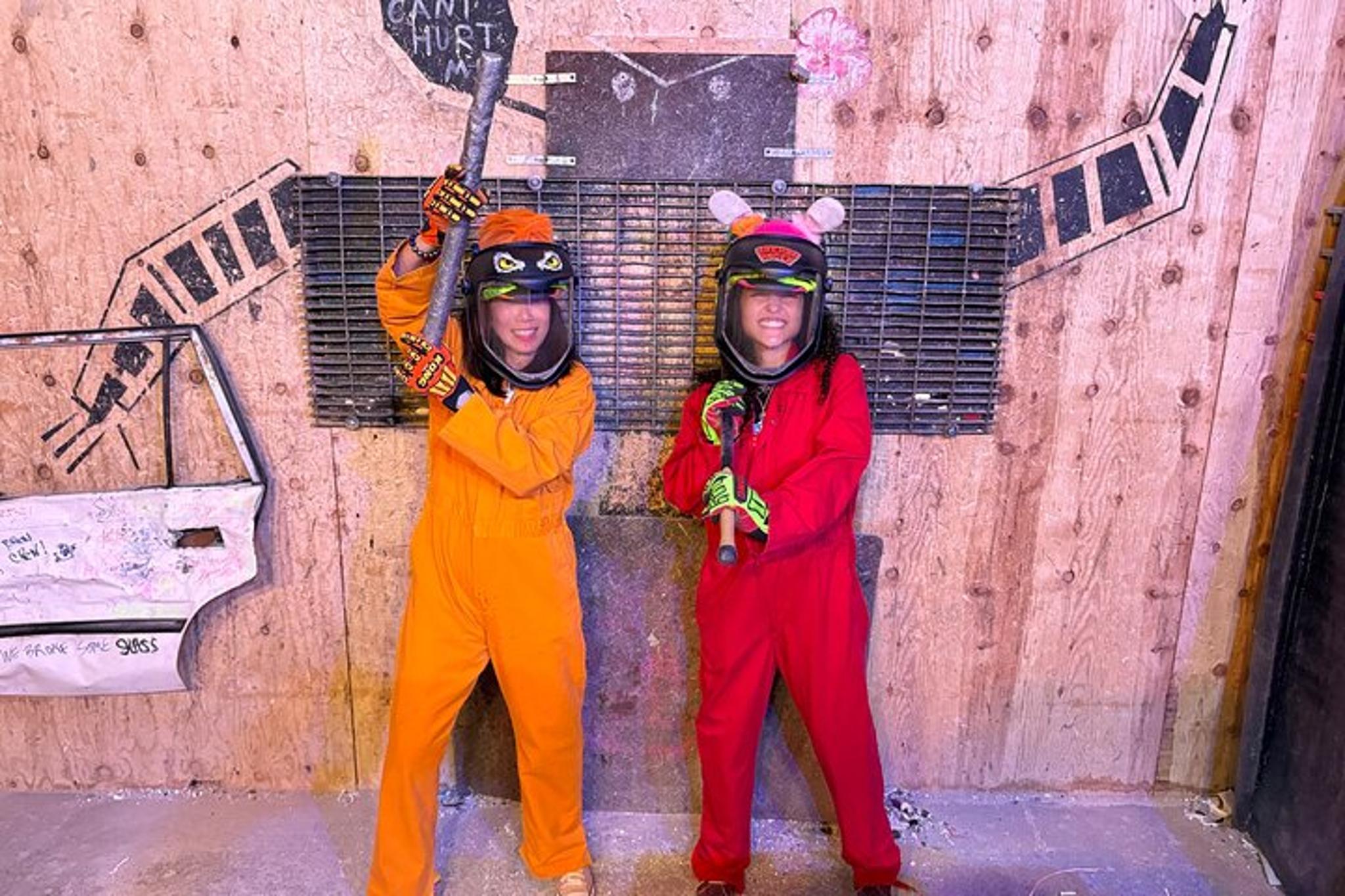 Honolulu Rage Room Experience 45 min - Image 4