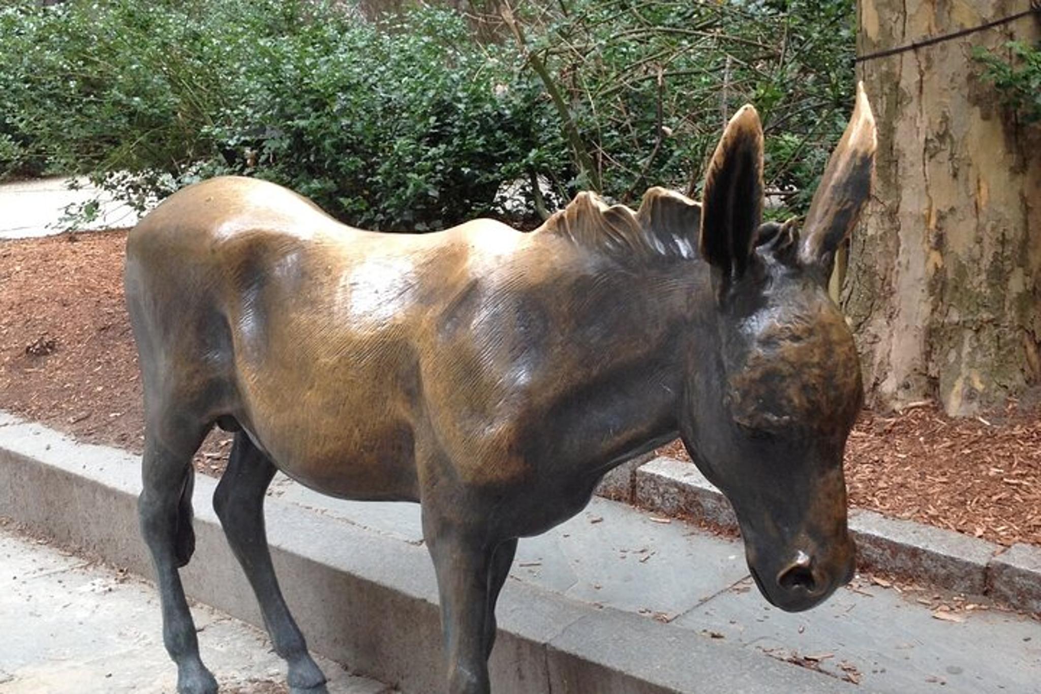 Boston Historical and Heritage Walking Tour 2 hr - Image 4