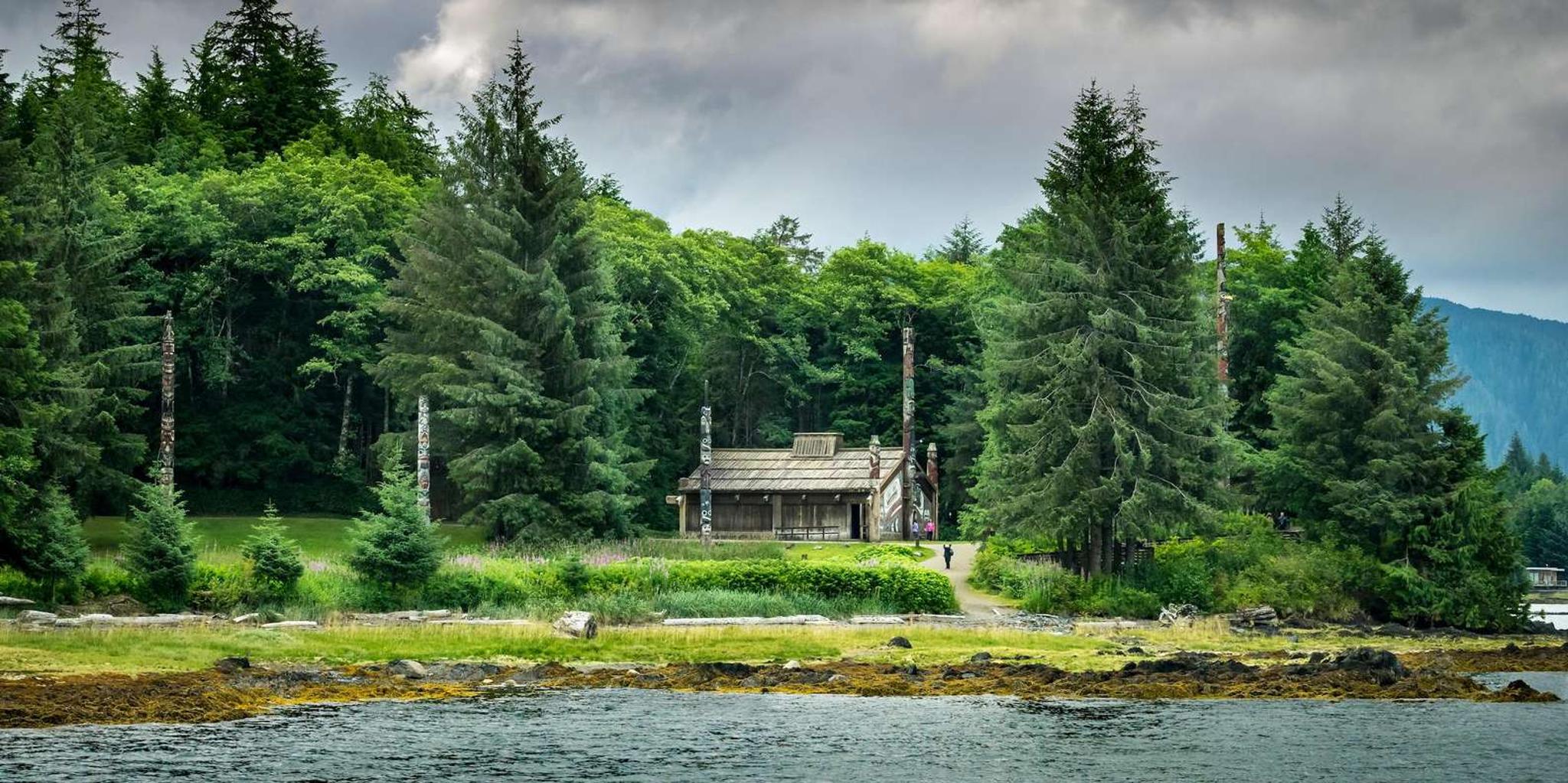 Ketchikan Lighthouse, Totems & Eagles Excursion - Image 3