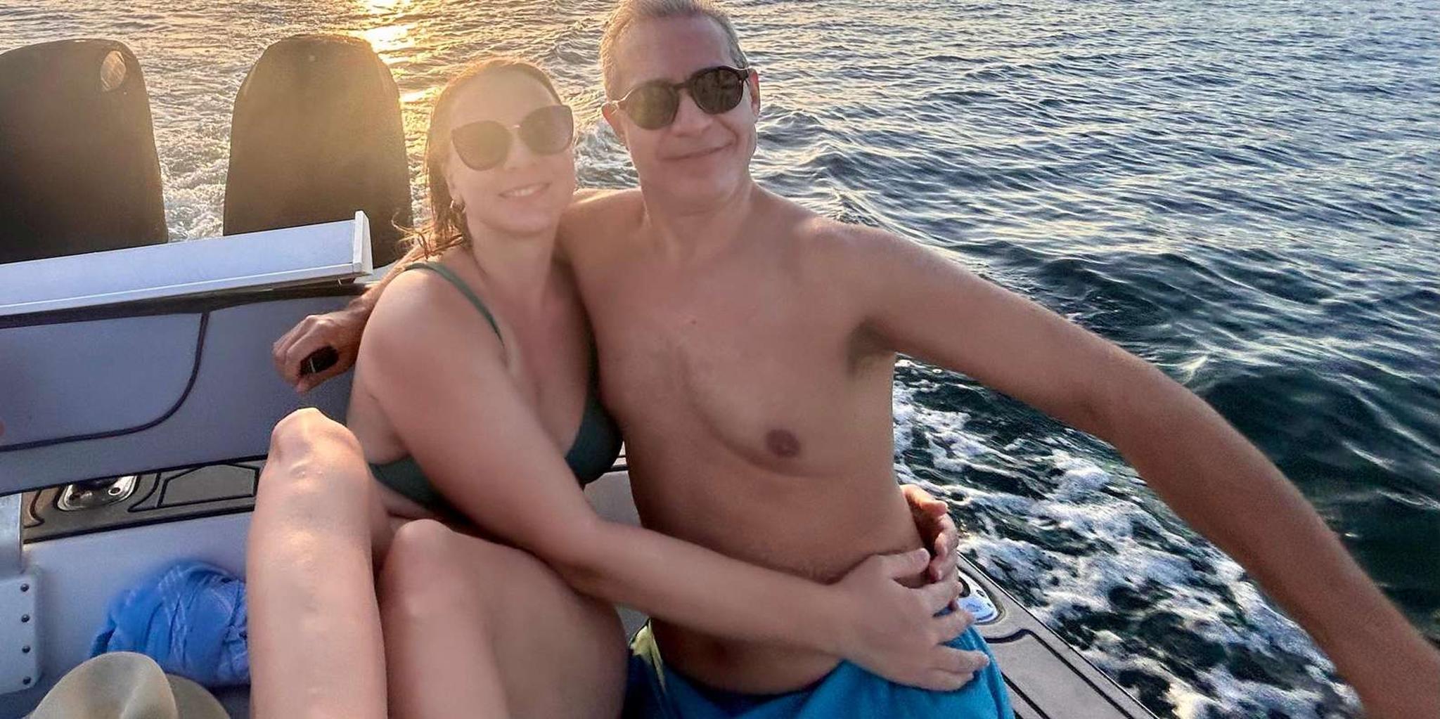 Miami Sunset Boat Tour with Champagne - Image 4