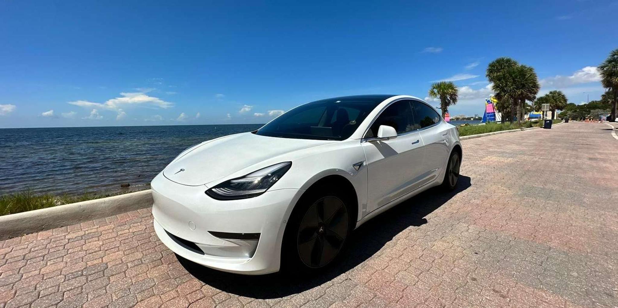 Miami Private Tour with Driver 3 hr