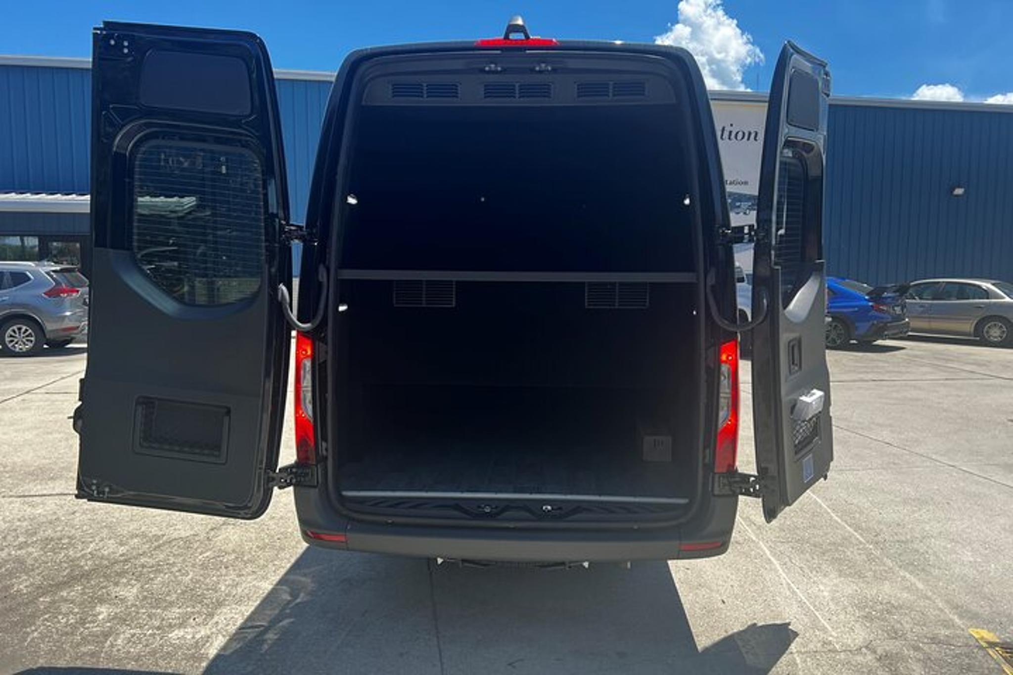 New Orleans Airport or Hotel Transfer - Image 3