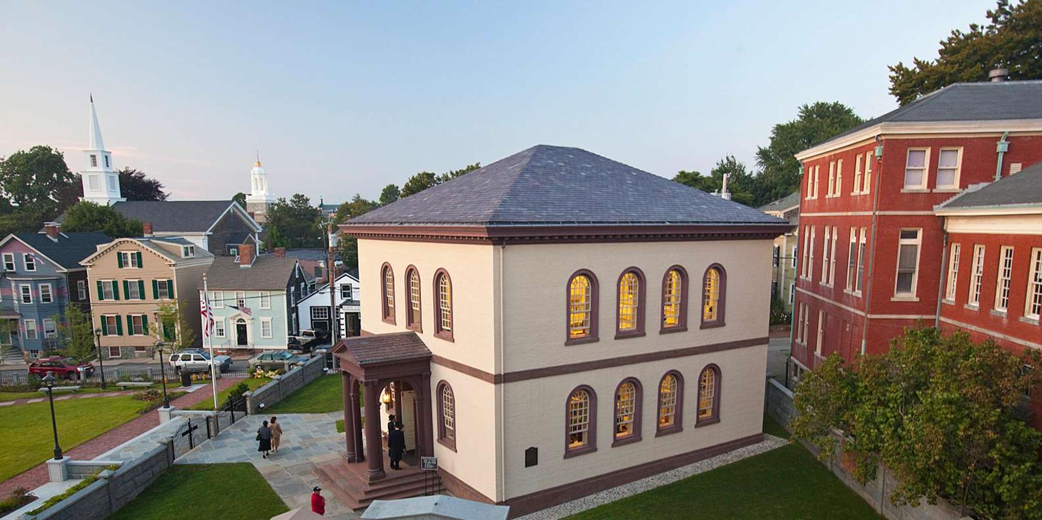 Boston Newport Mansions Day Trip - Image 4