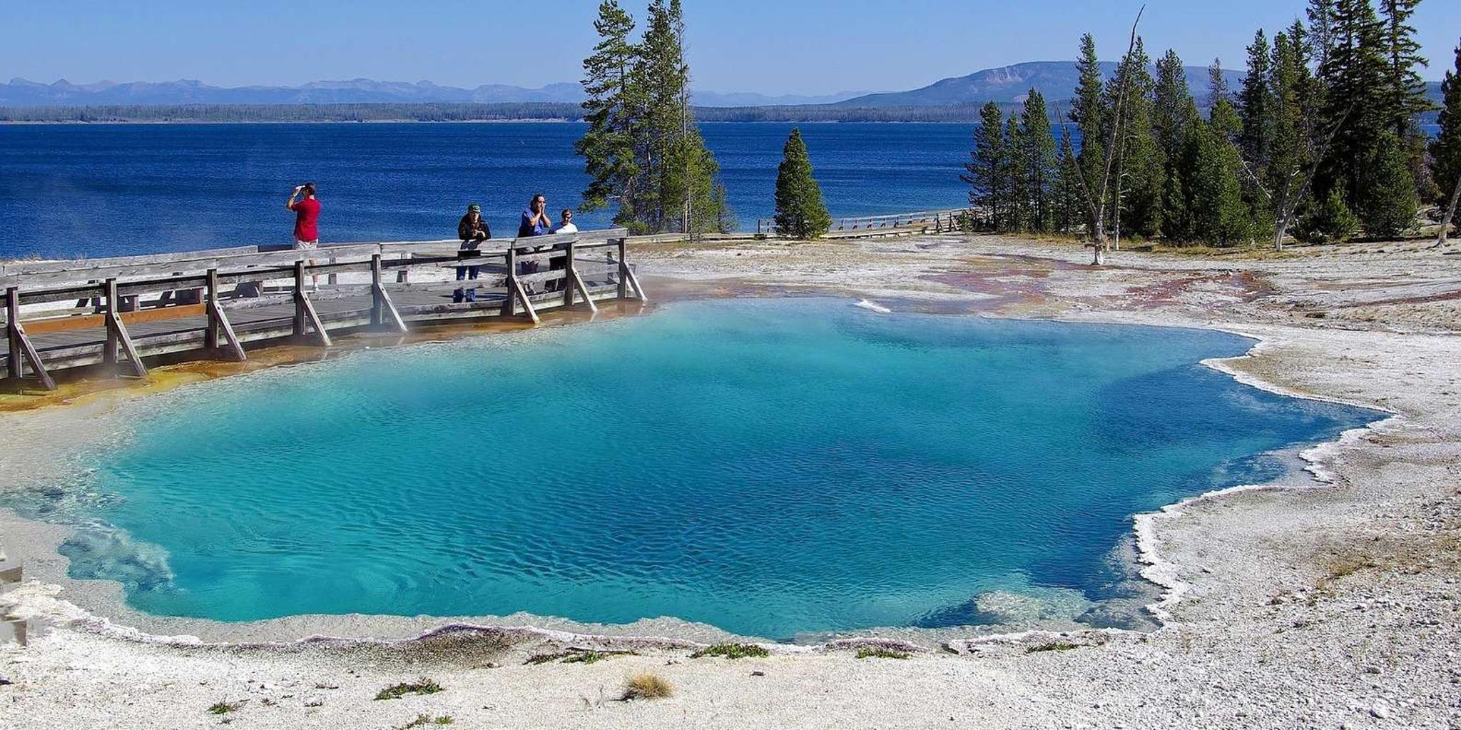 Salt Lake City Yellowstone & Grand Teton Tour 5 Days - Image 6