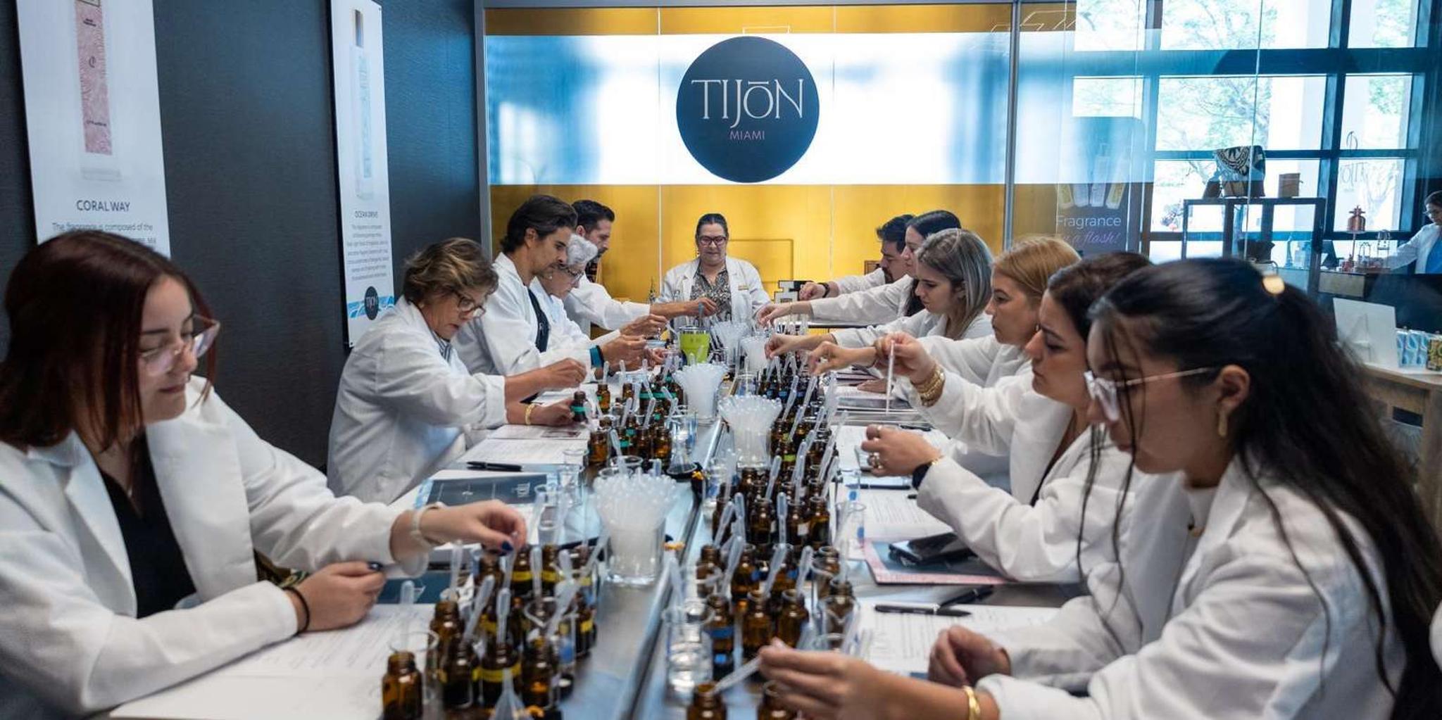 Miami Perfume Making Workshop - Image 3