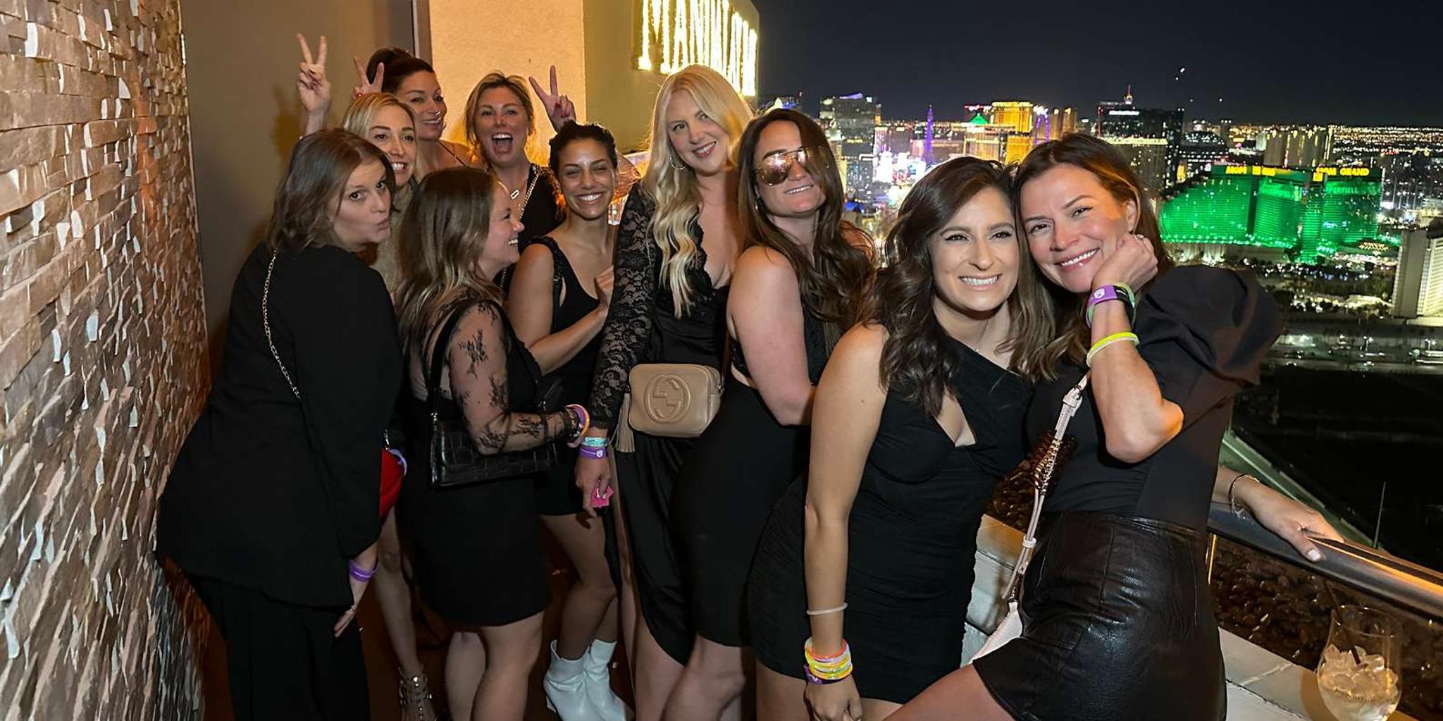 Las Vegas Strip Nightclub Crawl - Image 2