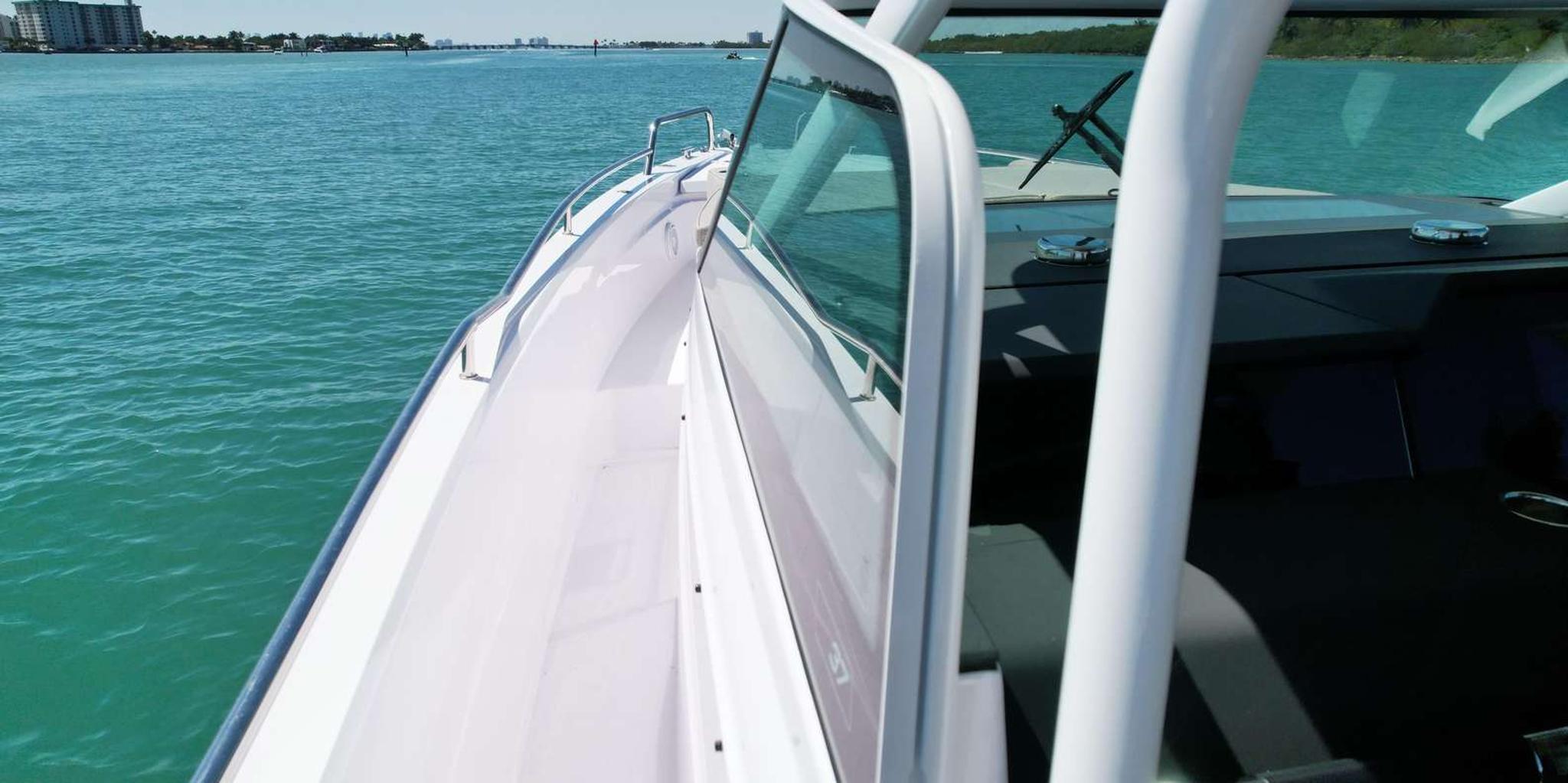Miami Private Boat Tour with Jet Ski Rental - Image 4