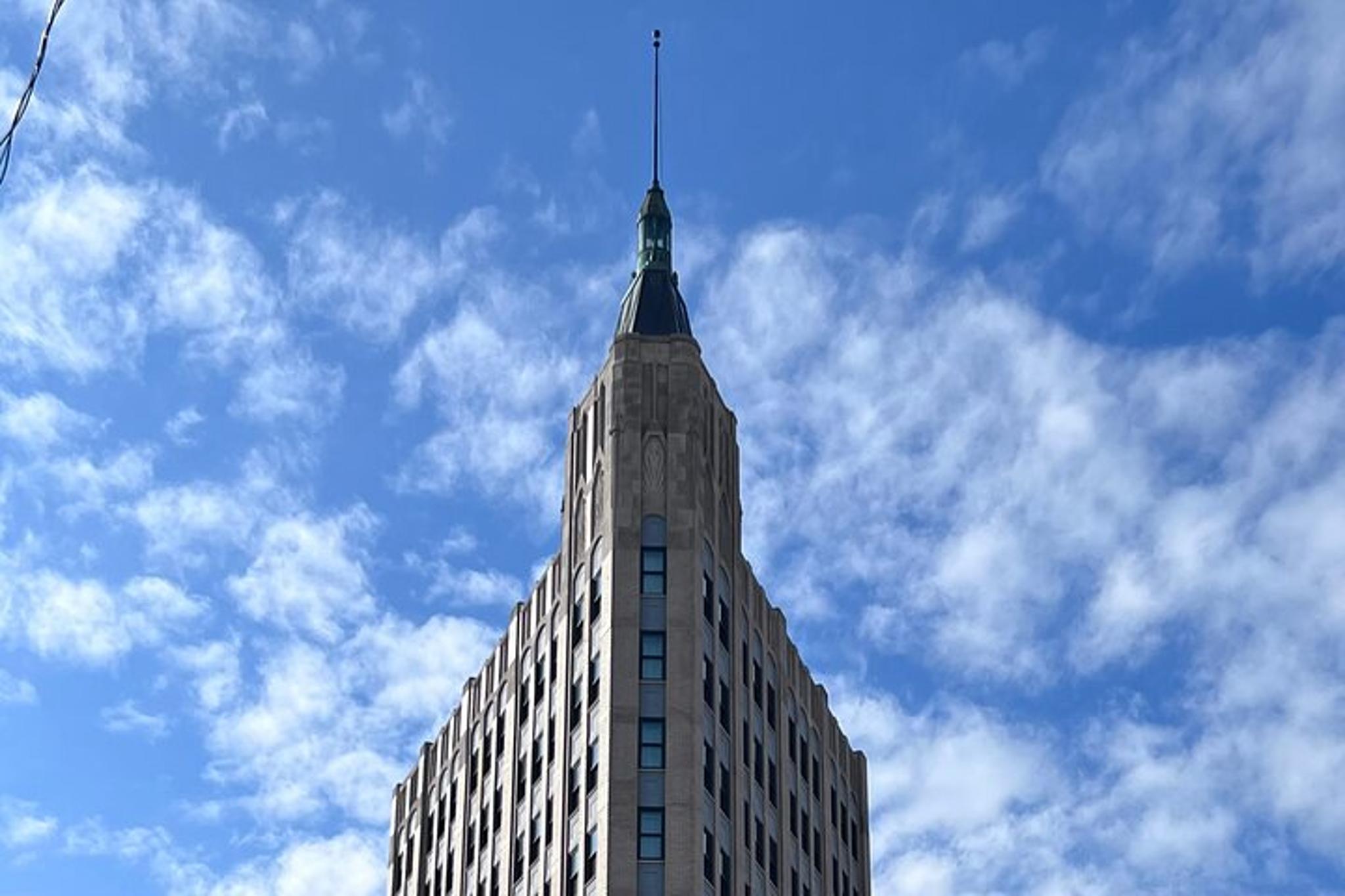 Chicago Historic Homes and Cottages Walking Tour - Image 5
