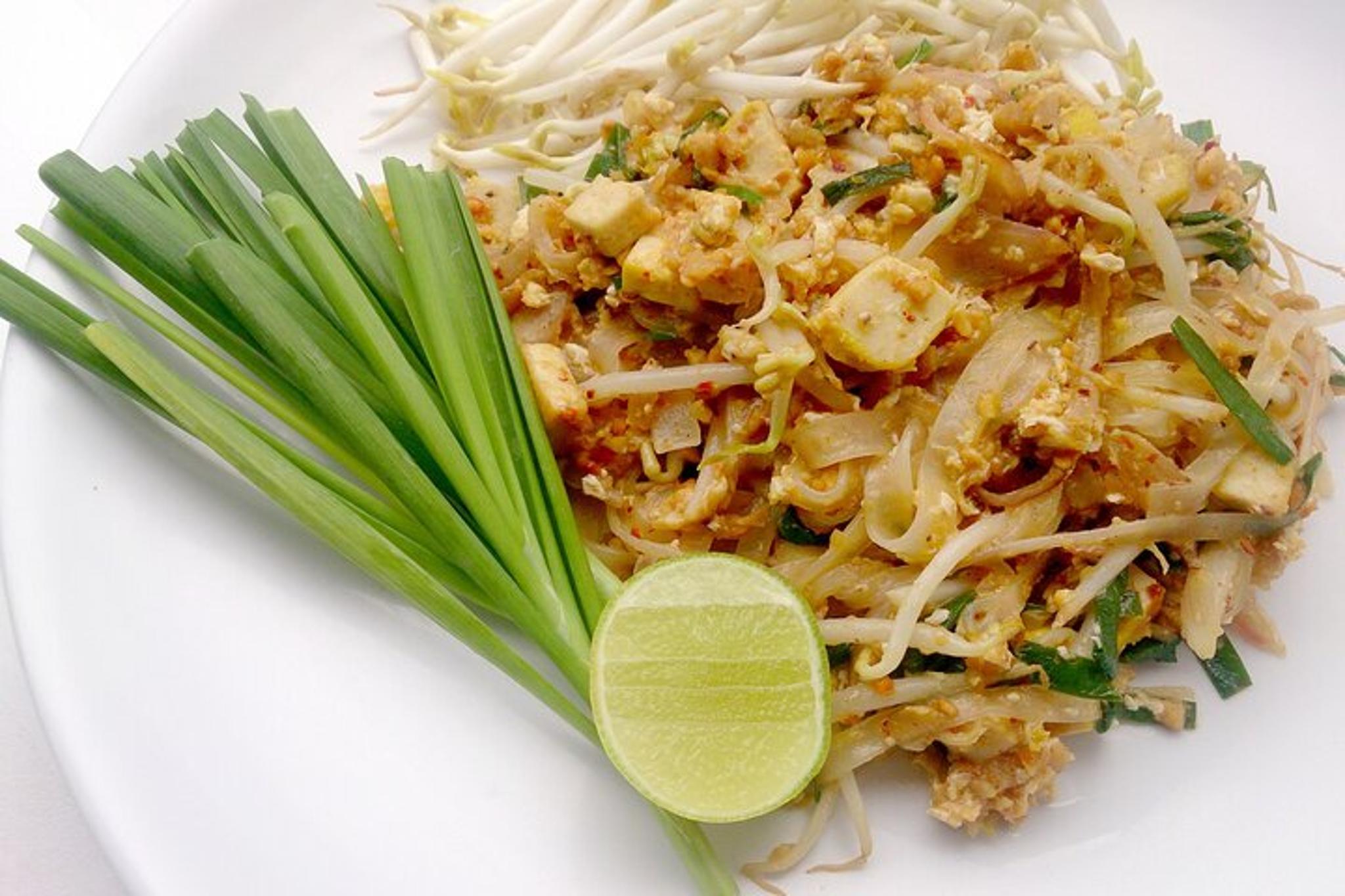 Denver Pad Thai Cooking Class - Image 3