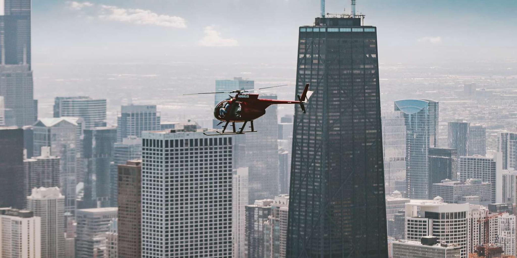 Chicago Helicopter Tour Doors-Off 45 Min - Image 3